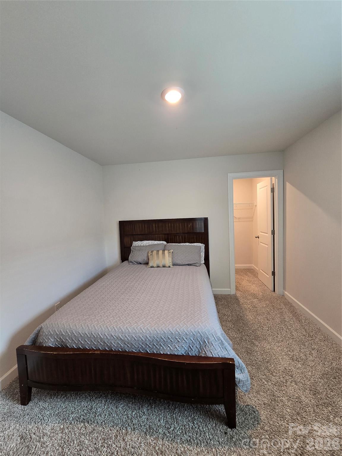 1221 Colgher Street Property Photo 35