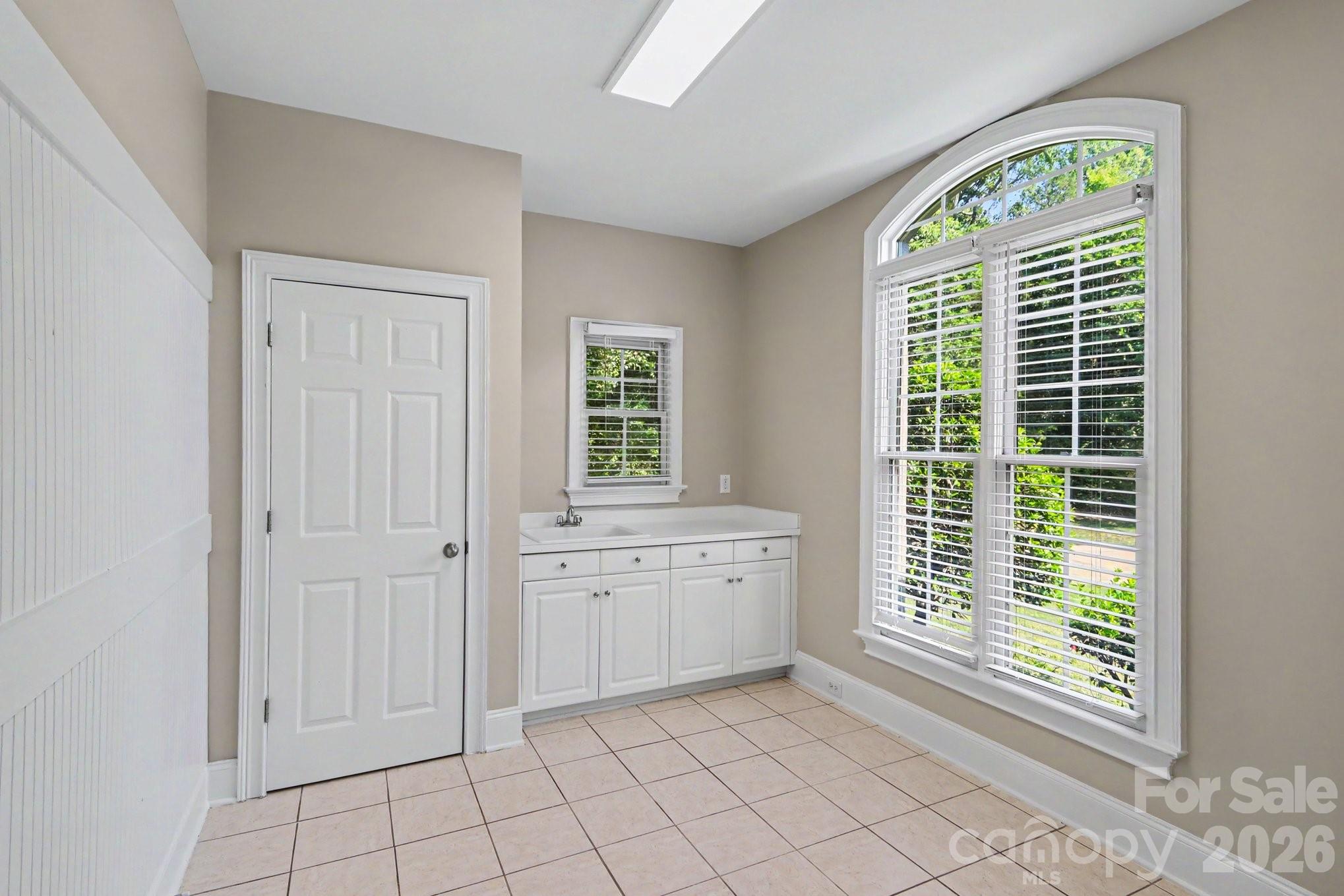 18611 Reflection Rock Court Property Photo 19