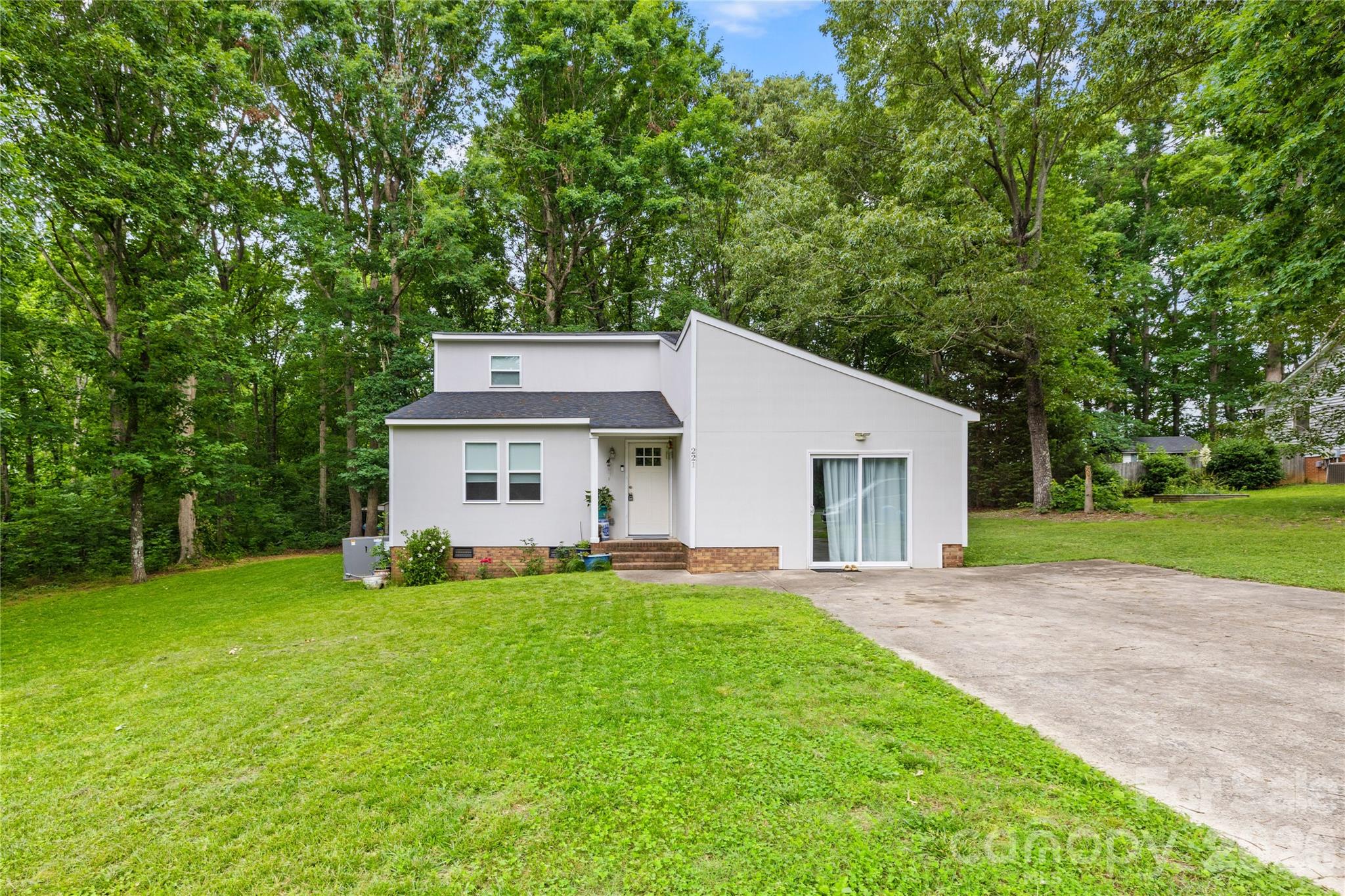 221 Reliance Road