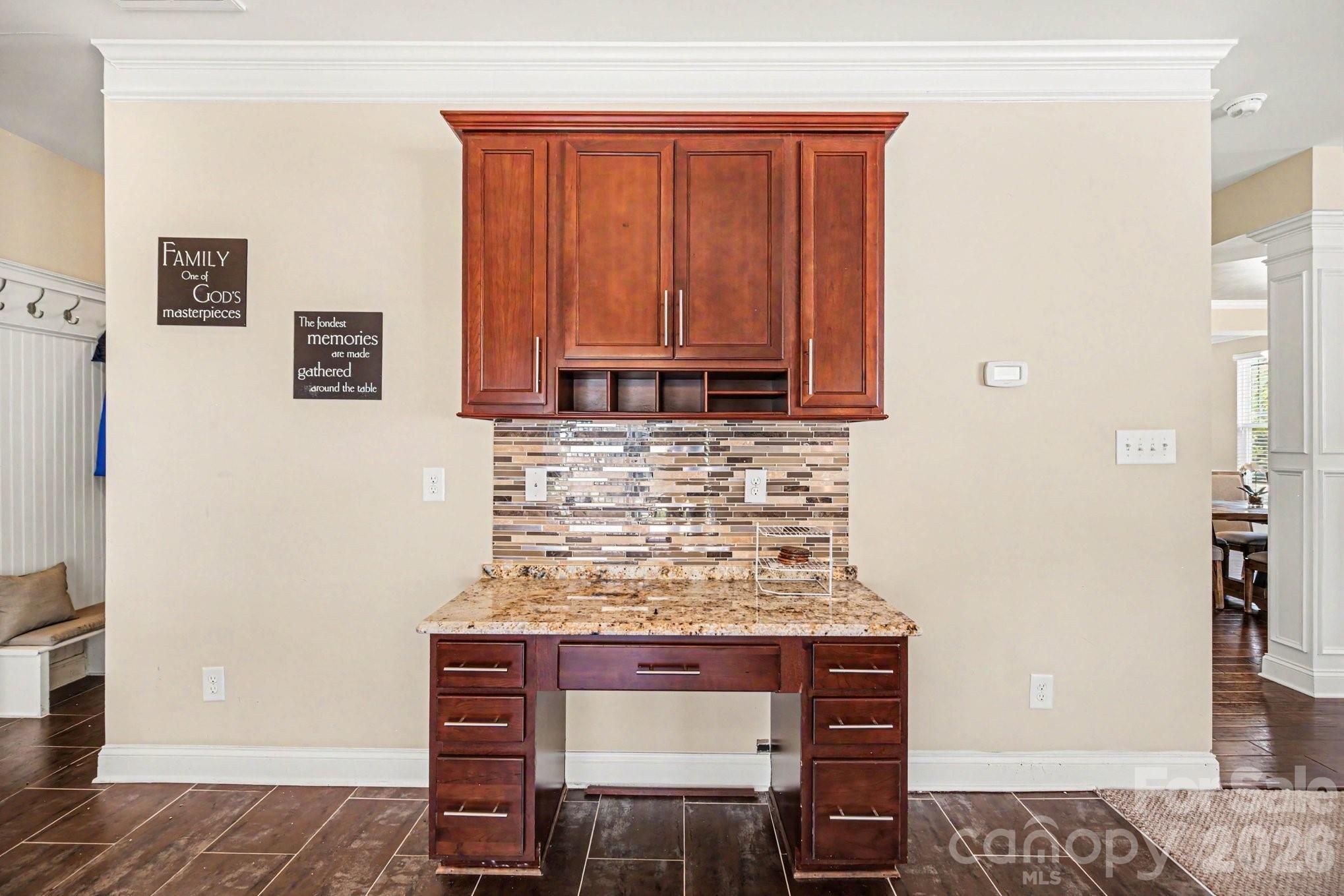 2506 Copperleaf Court Property Photo 11