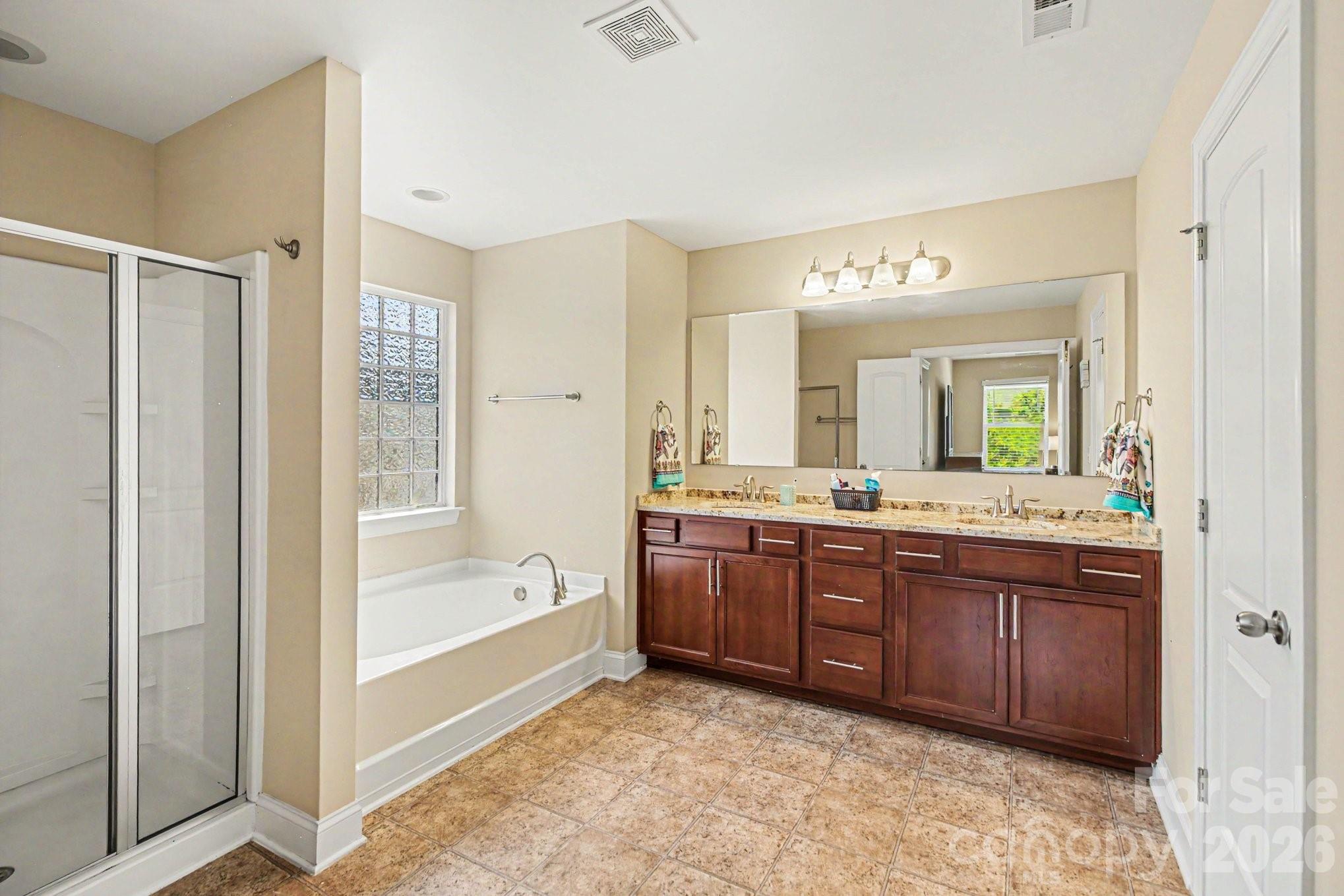 2506 Copperleaf Court Property Photo 21