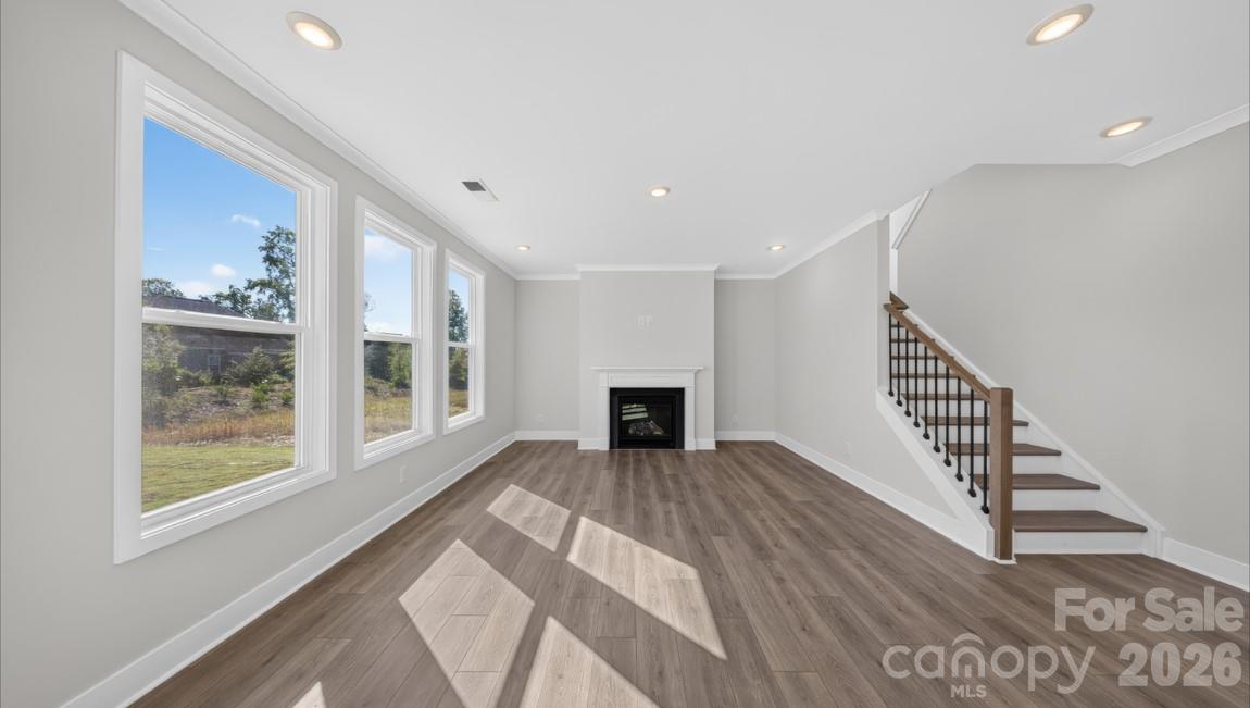 4175 Round Table Drive Property Photo 6
