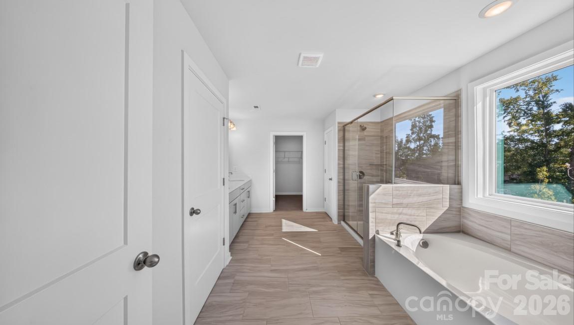 4175 Round Table Drive Property Photo 19