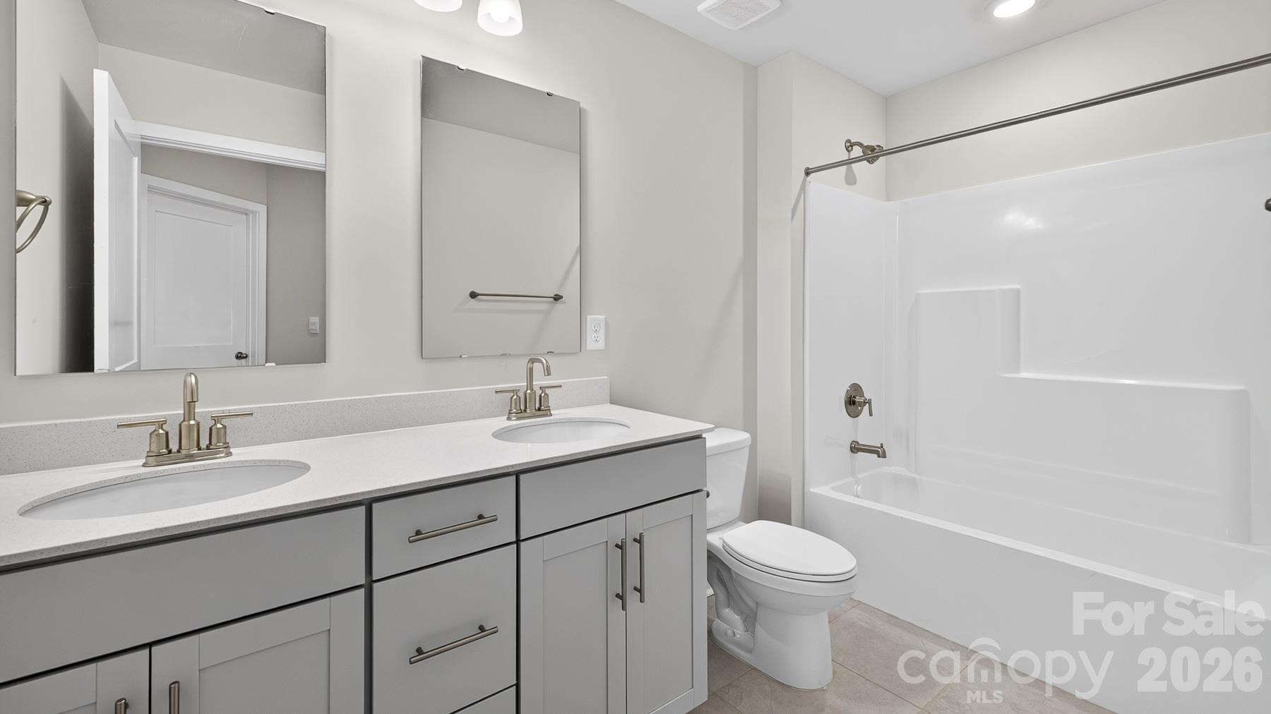 4175 Round Table Drive Property Photo 26
