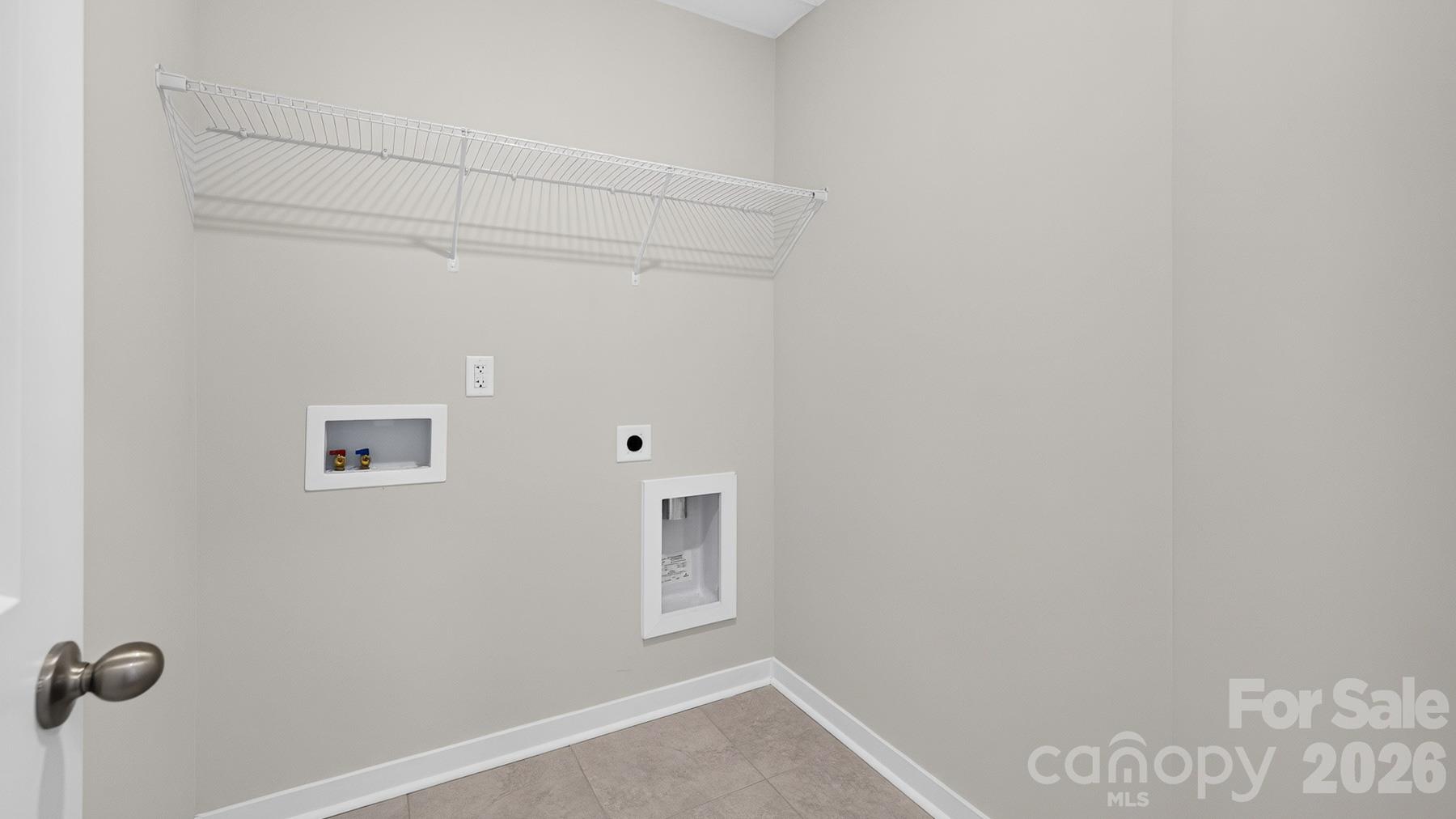4175 Round Table Drive Property Photo 29