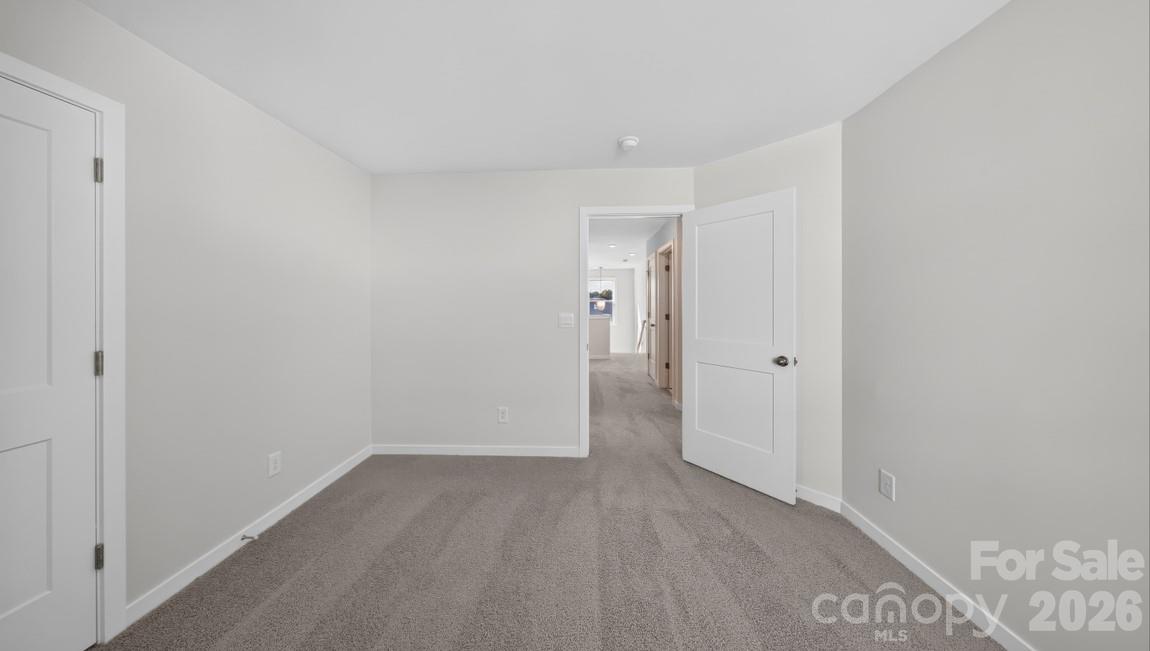 4175 Round Table Drive Property Photo 33