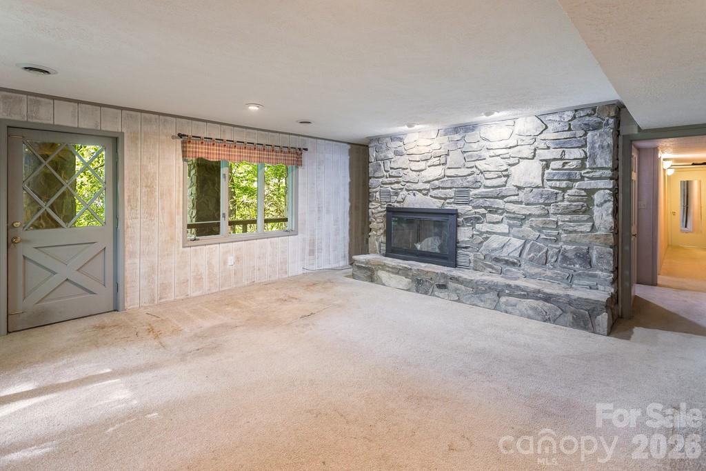 1126 Scenic Circle Property Photo 19