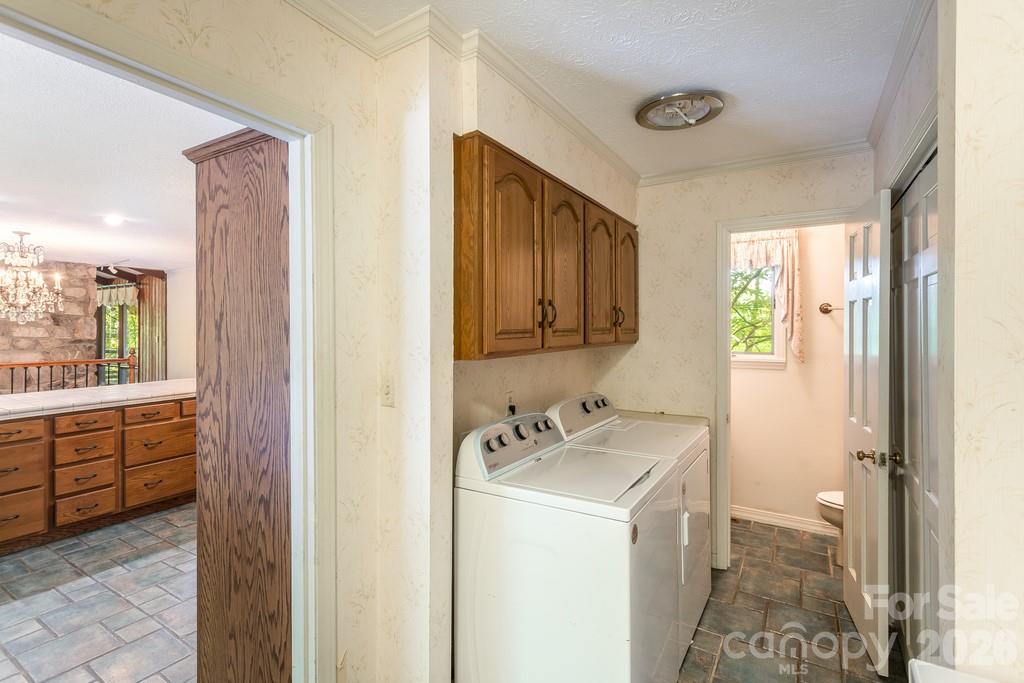 1126 Scenic Circle Property Photo 23