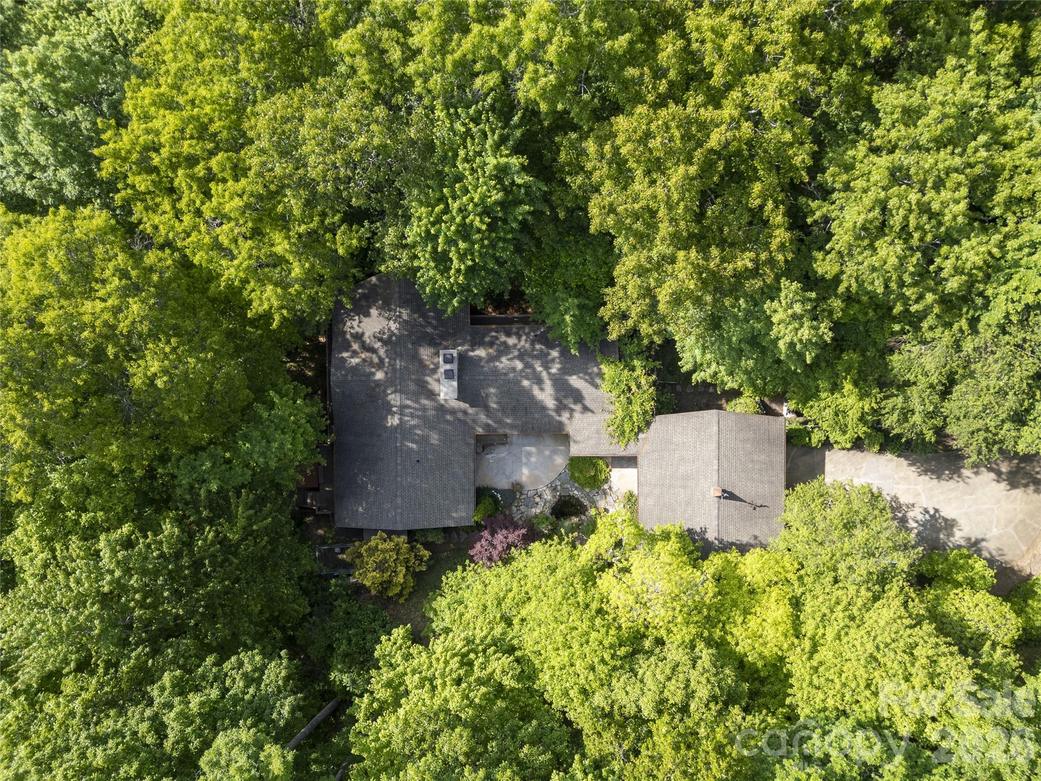 1126 Scenic Circle Property Photo 33
