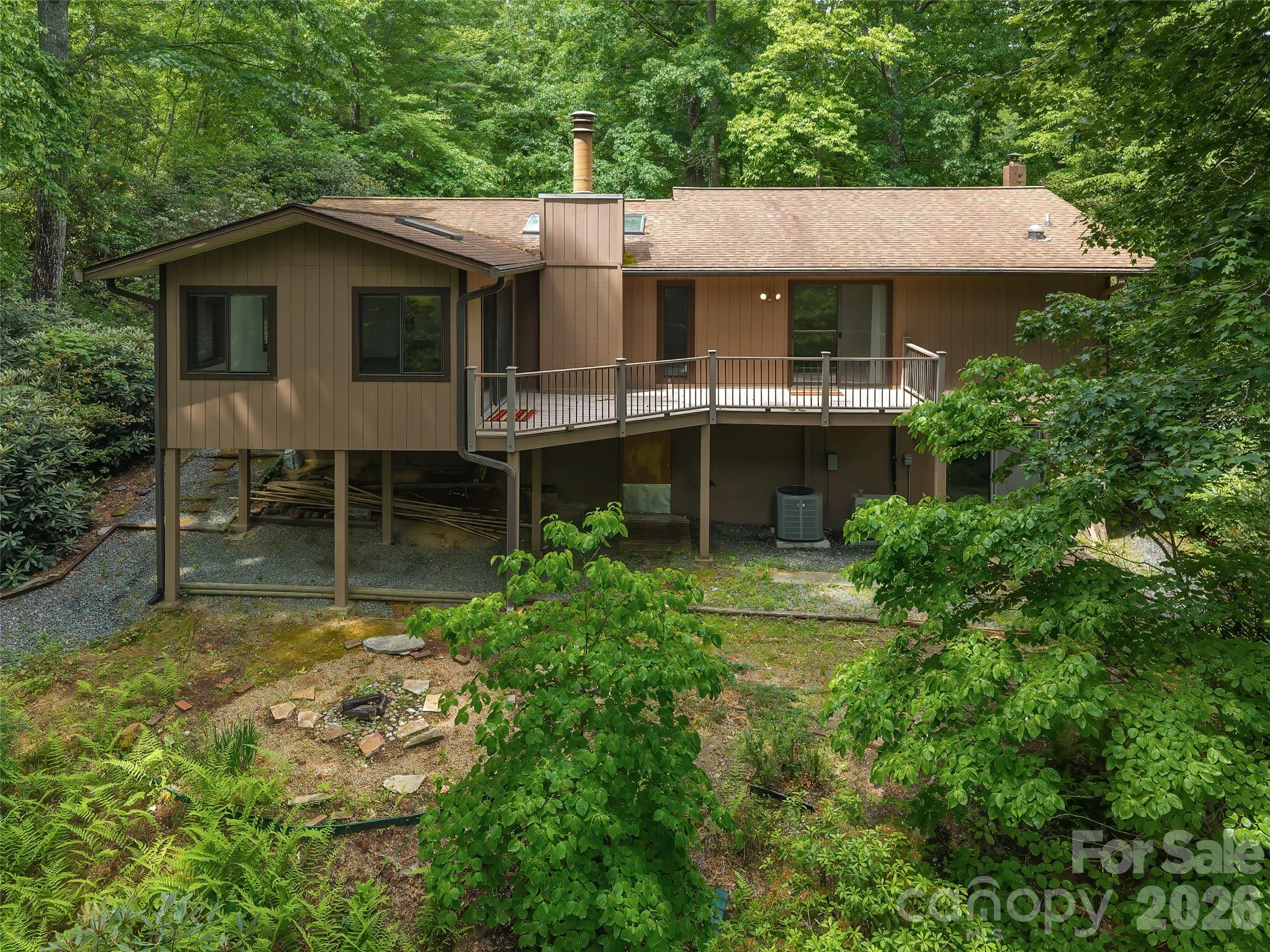 32 Honeysuckle Ridge Road Property Photo 3