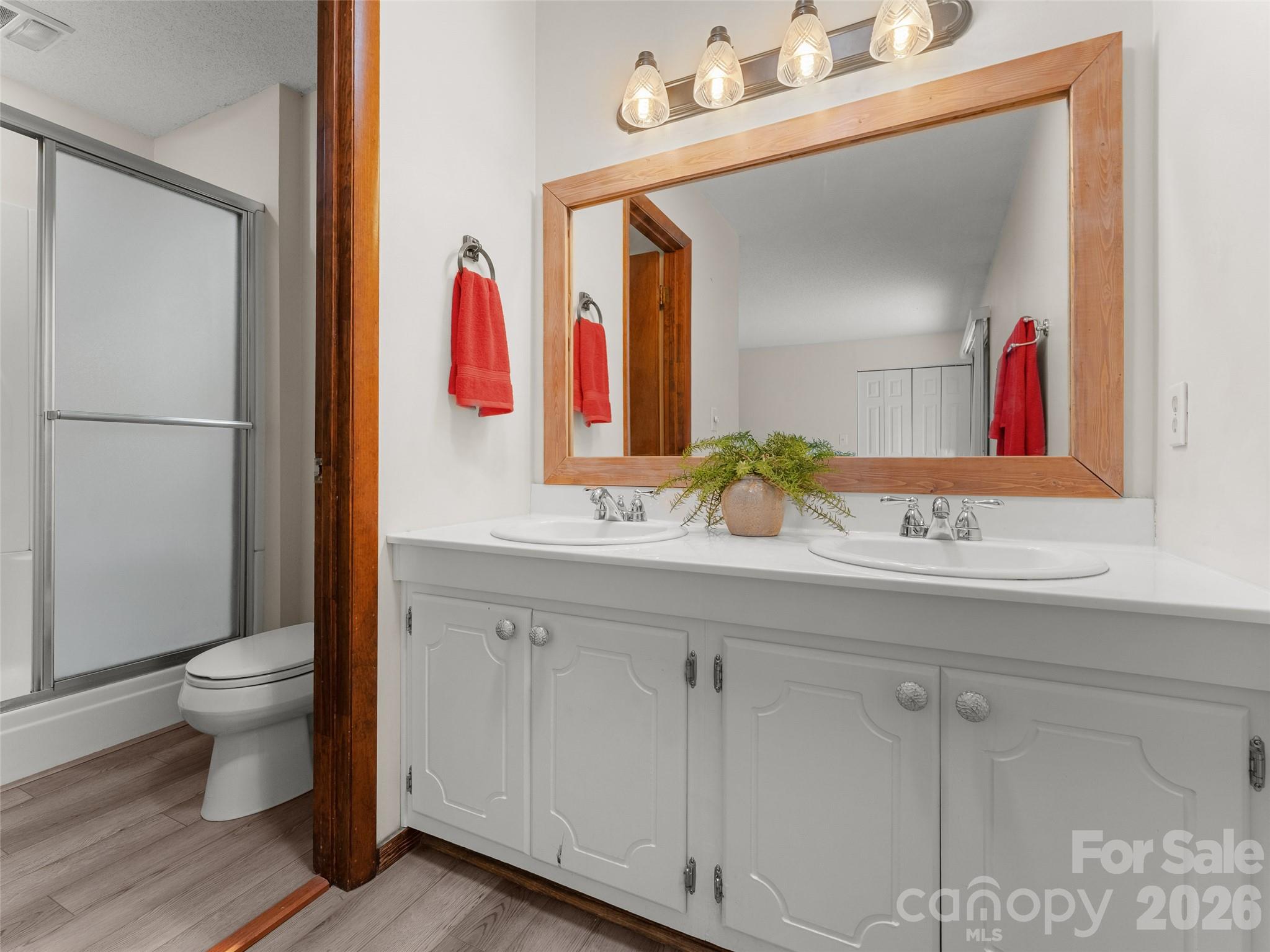 32 Honeysuckle Ridge Road Property Photo 20