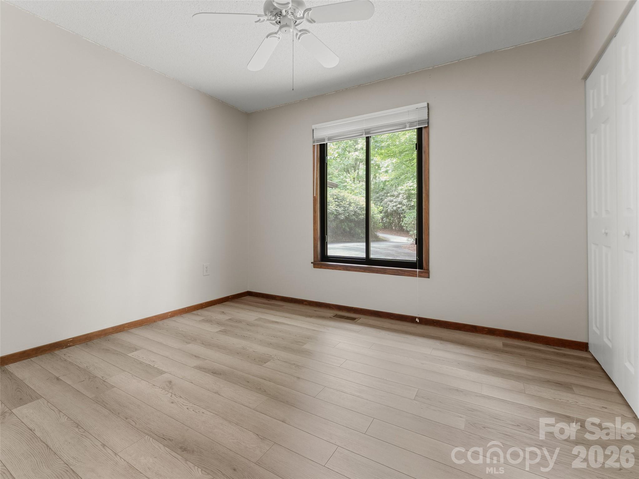 32 Honeysuckle Ridge Road Property Photo 22