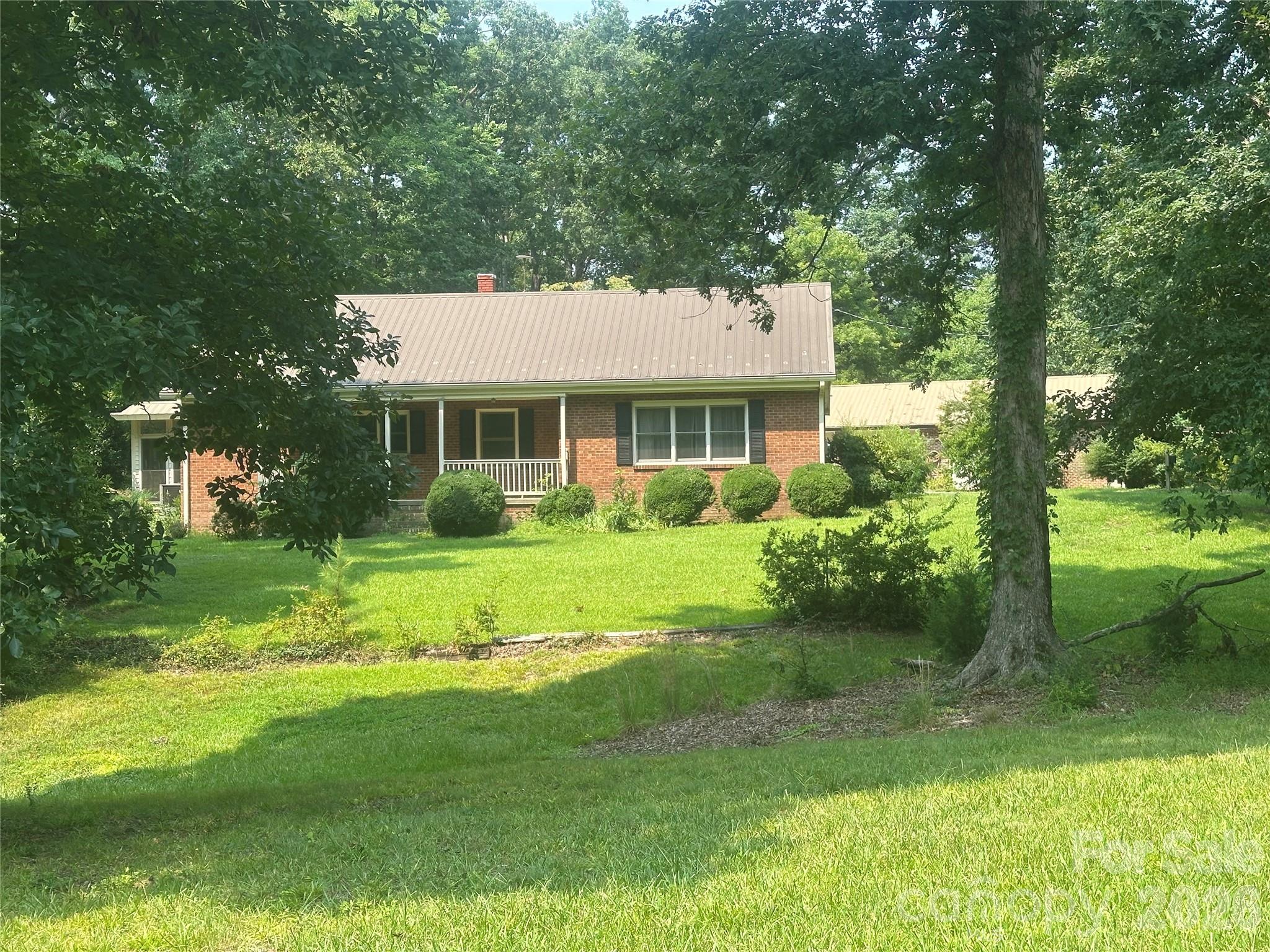 3250 Mount Pleasant Road Property Photo 4
