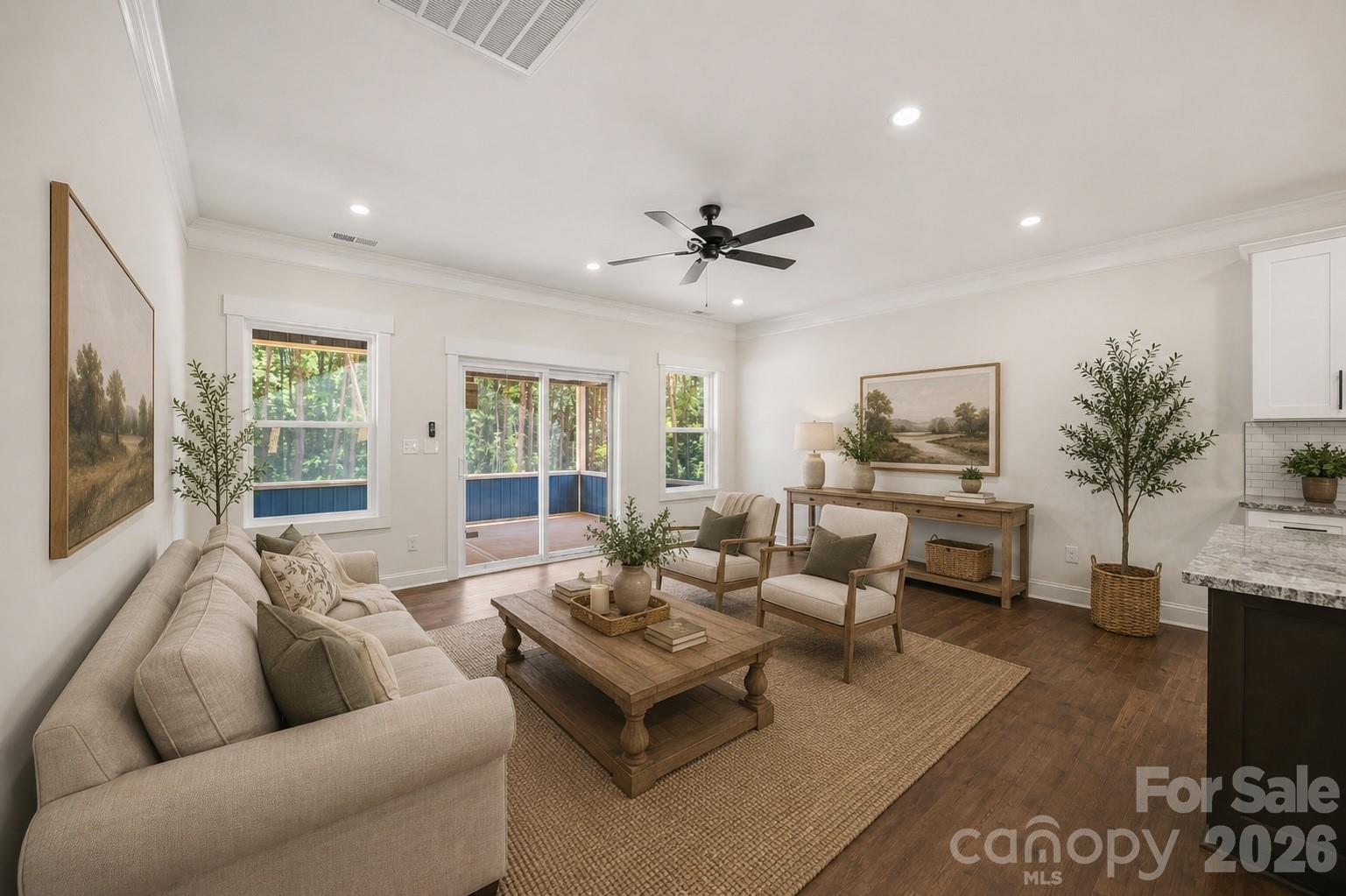 319 Lake Farm Drive Property Photo 4