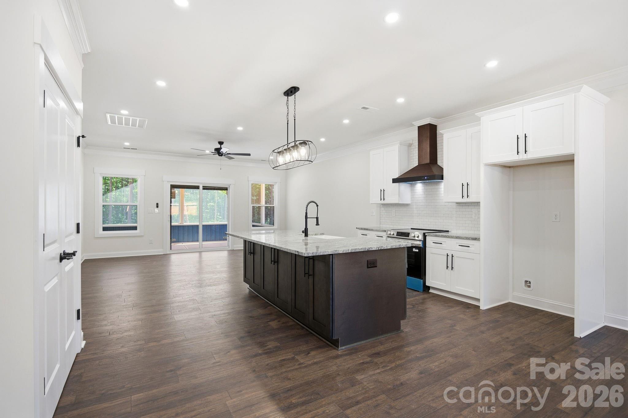 319 Lake Farm Drive Property Photo 13