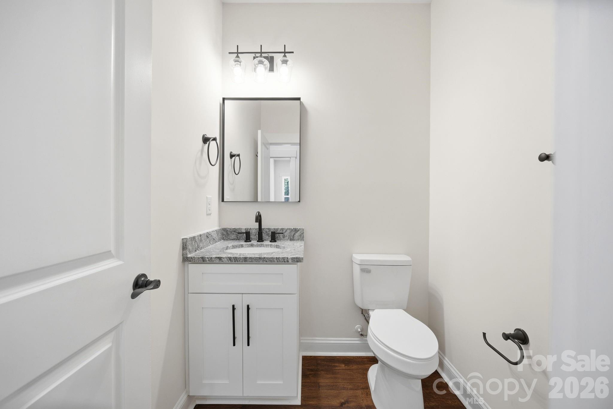 319 Lake Farm Drive Property Photo 24