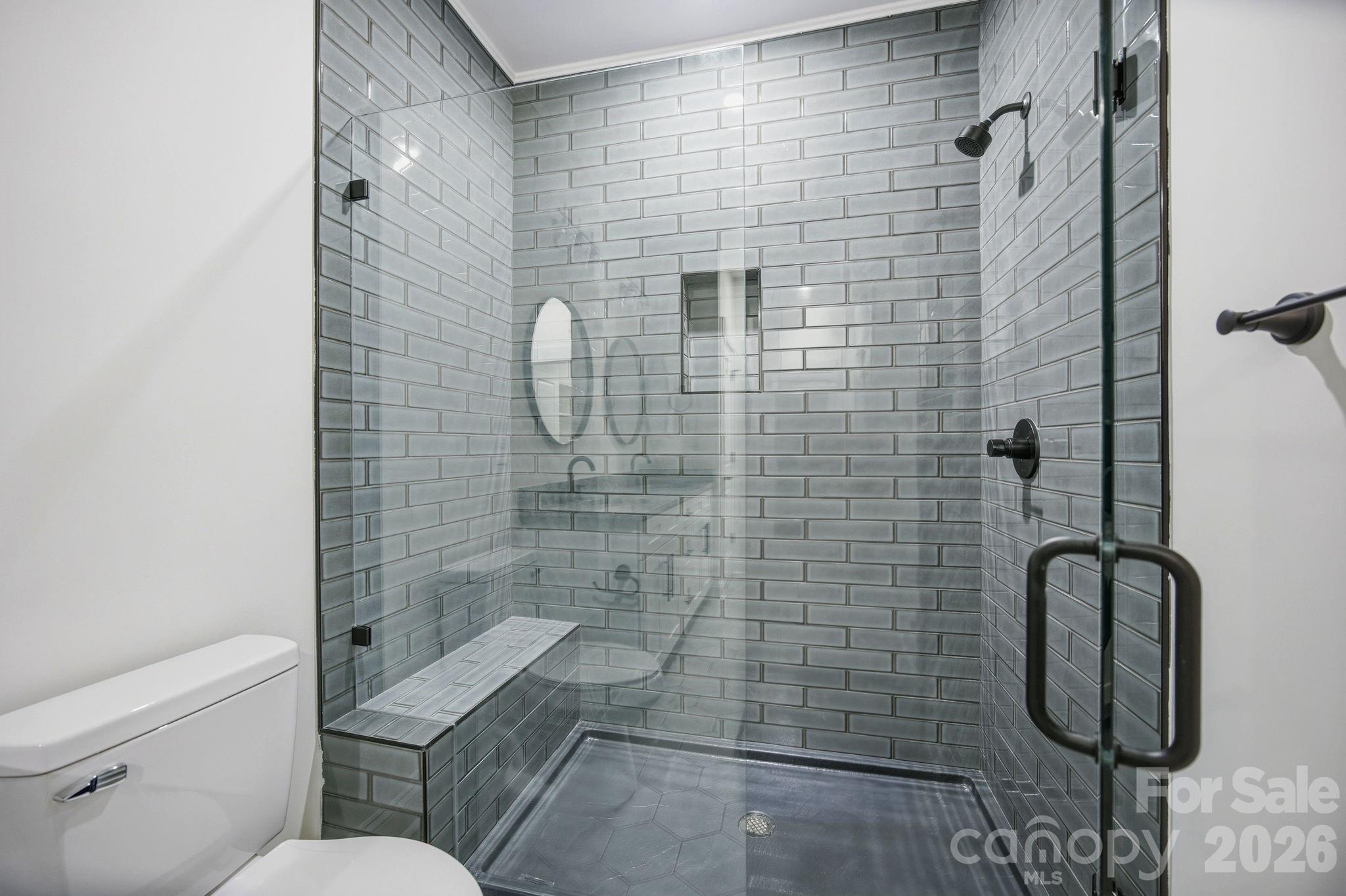 319 Lake Farm Drive Property Photo 27