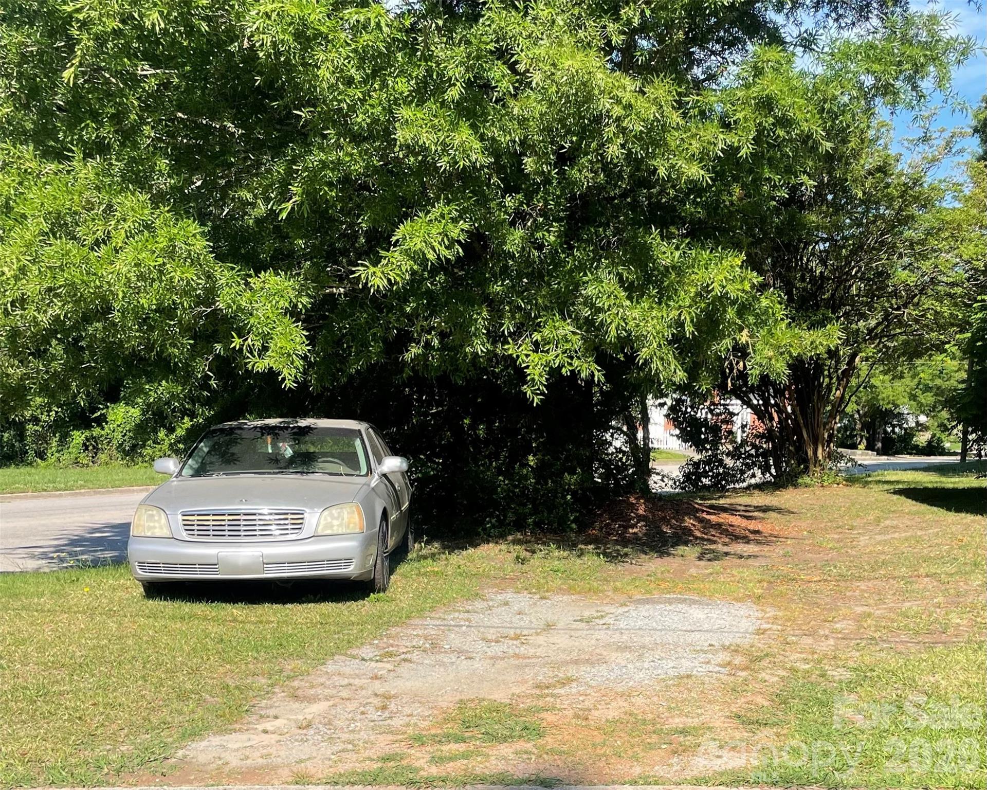 132 Marshall Street Property Photo 2