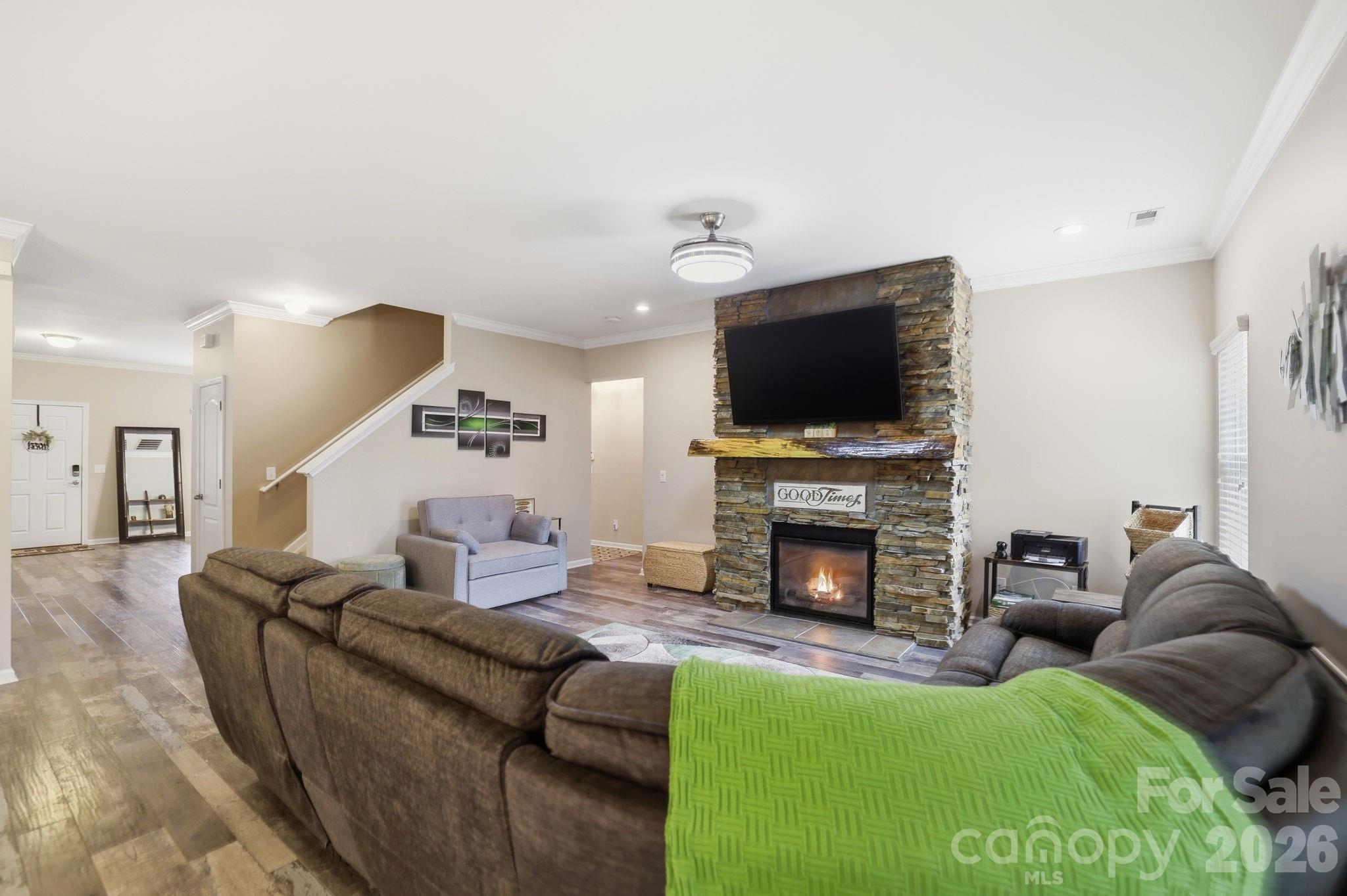 14525 Glenduff Place Property Photo 10
