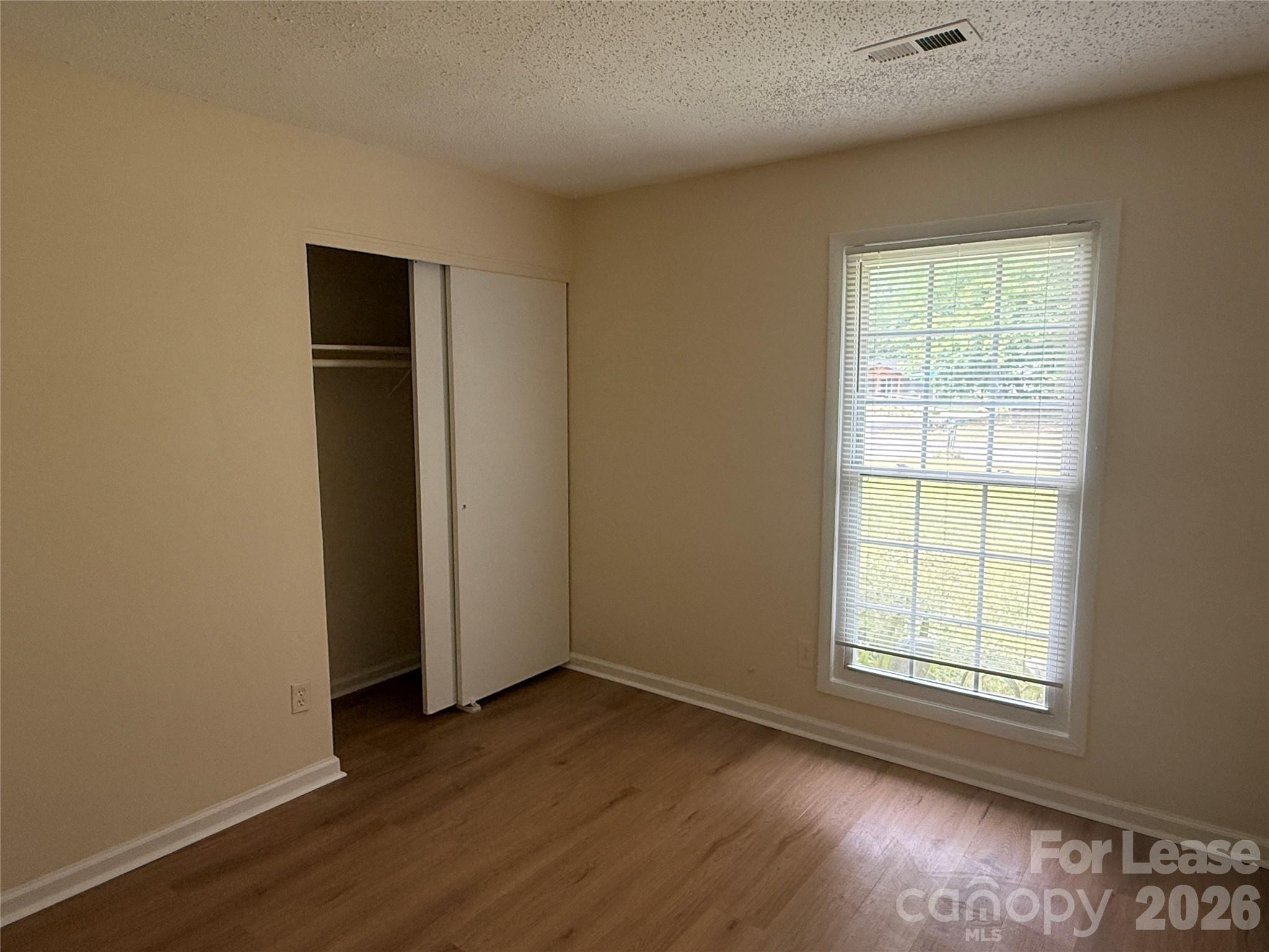 6341 Round Hill Road Property Photo 7