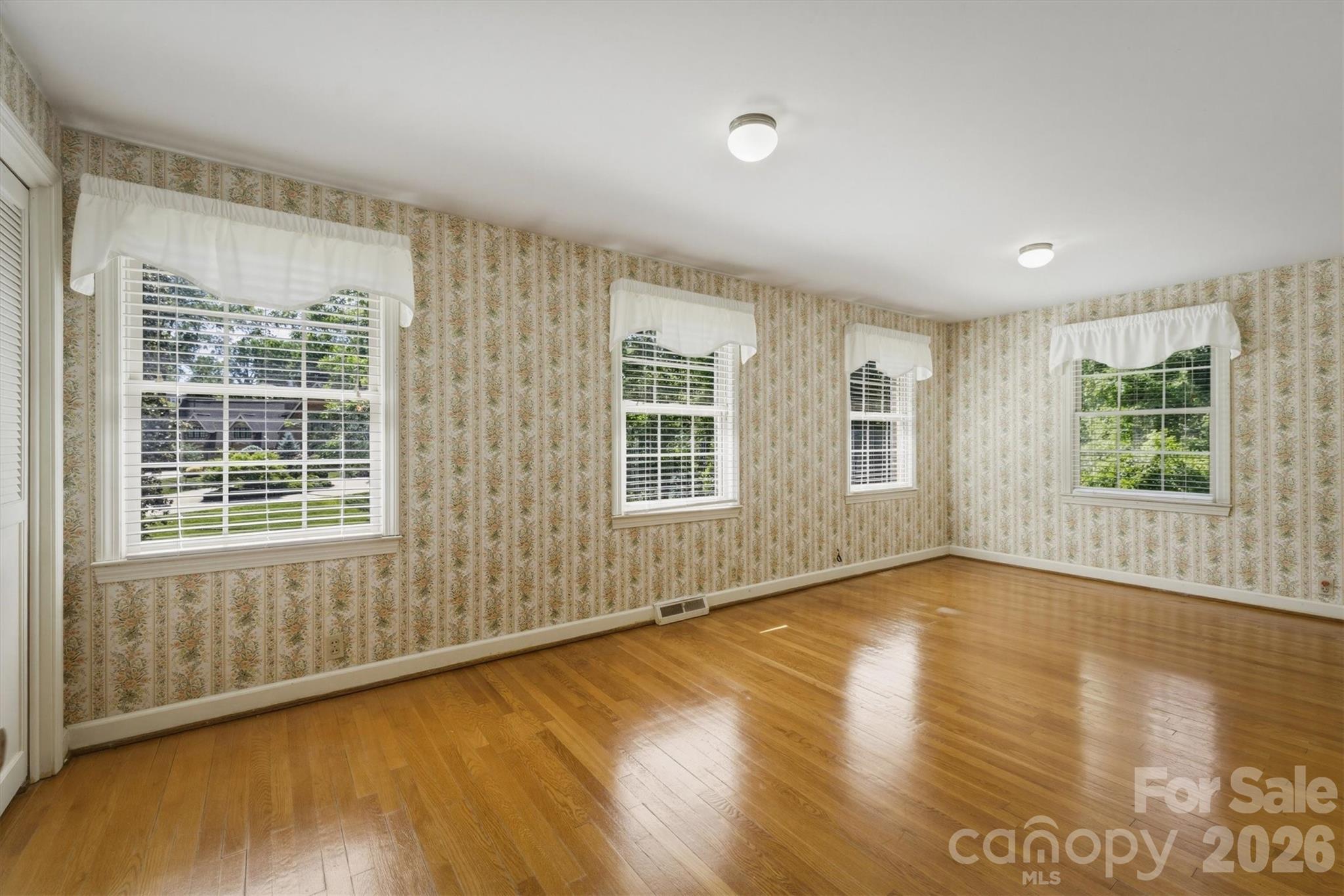 102 Woodland Drive Property Photo 19