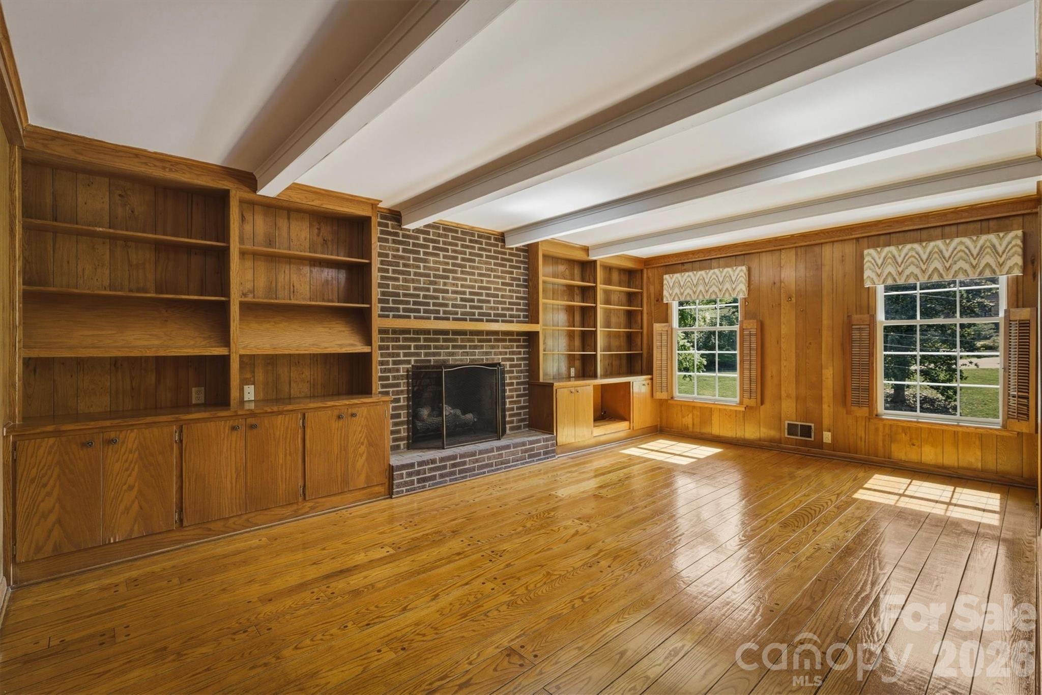 102 Woodland Drive Property Photo 28