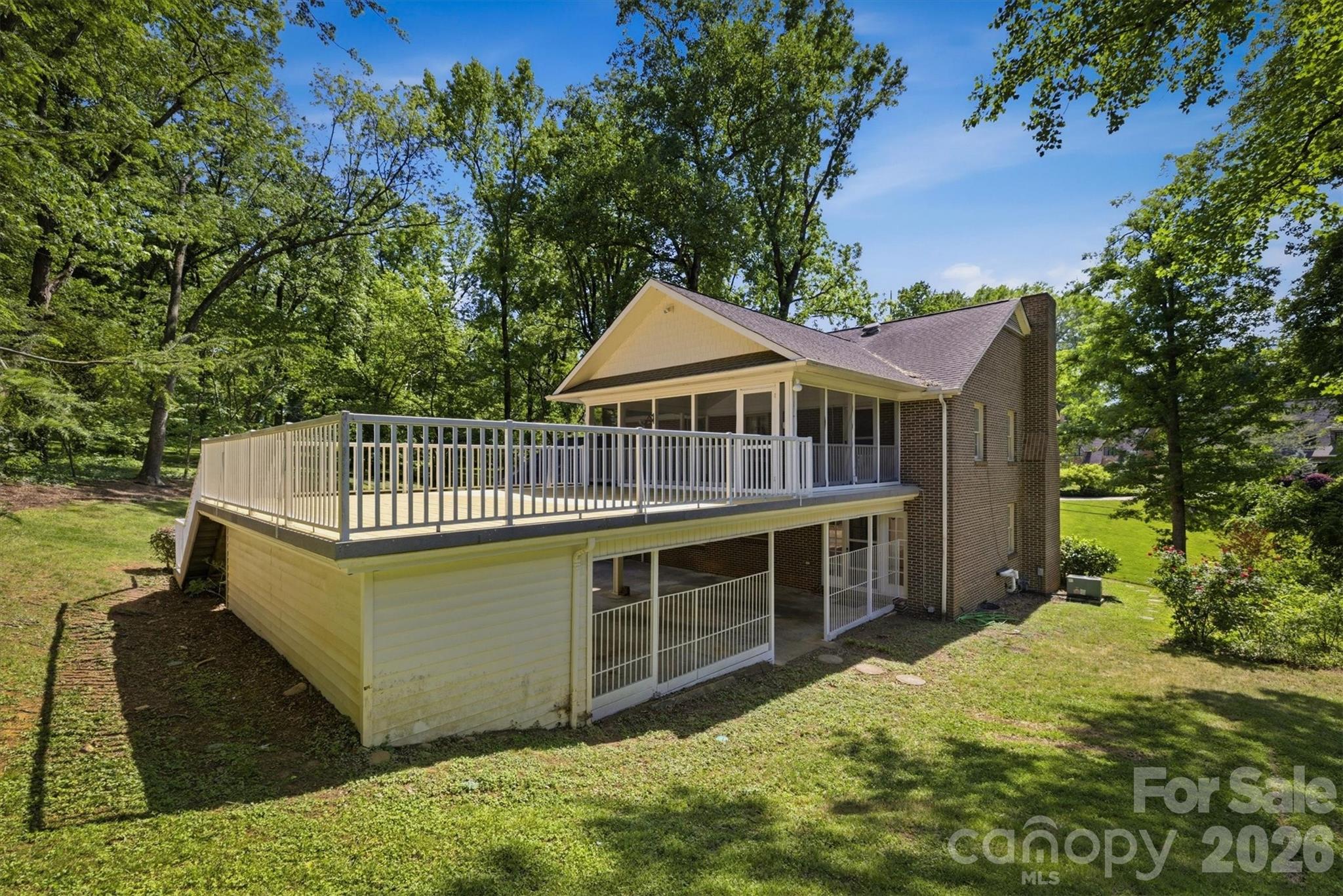 102 Woodland Drive Property Photo 42