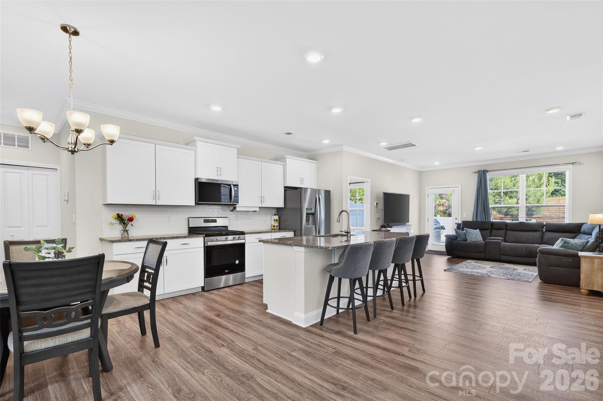 4192 Steel Way Property Photo 10