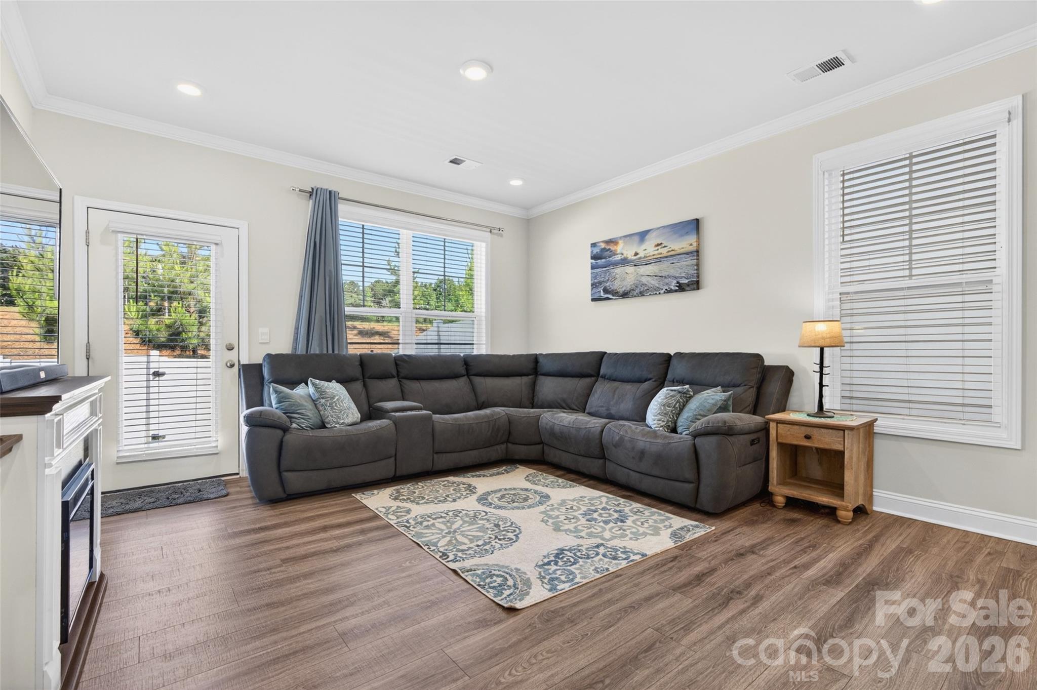 4192 Steel Way Property Photo 11