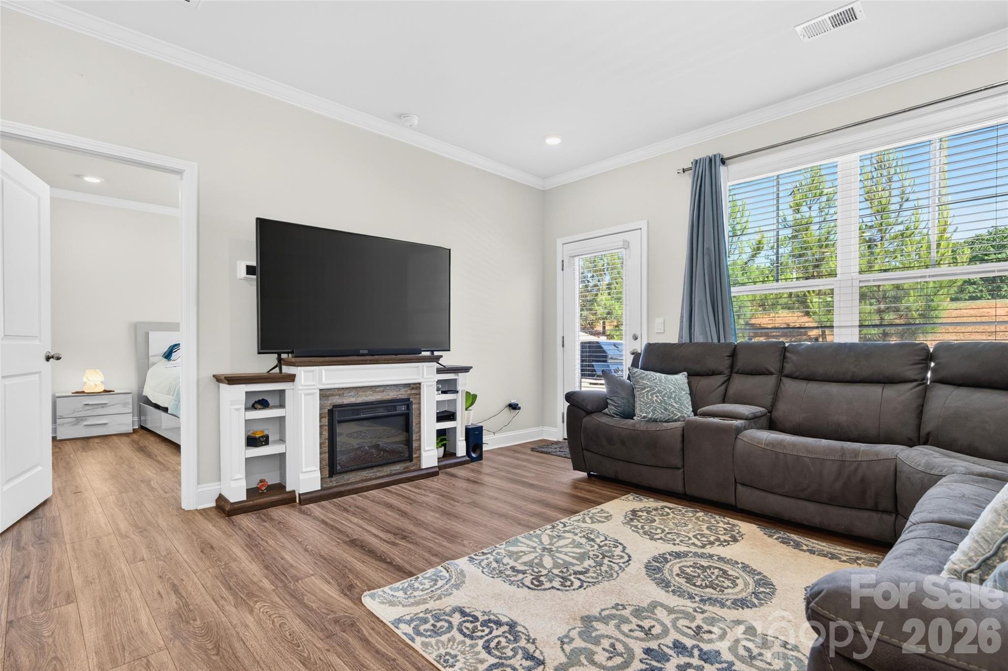 4192 Steel Way Property Photo 13