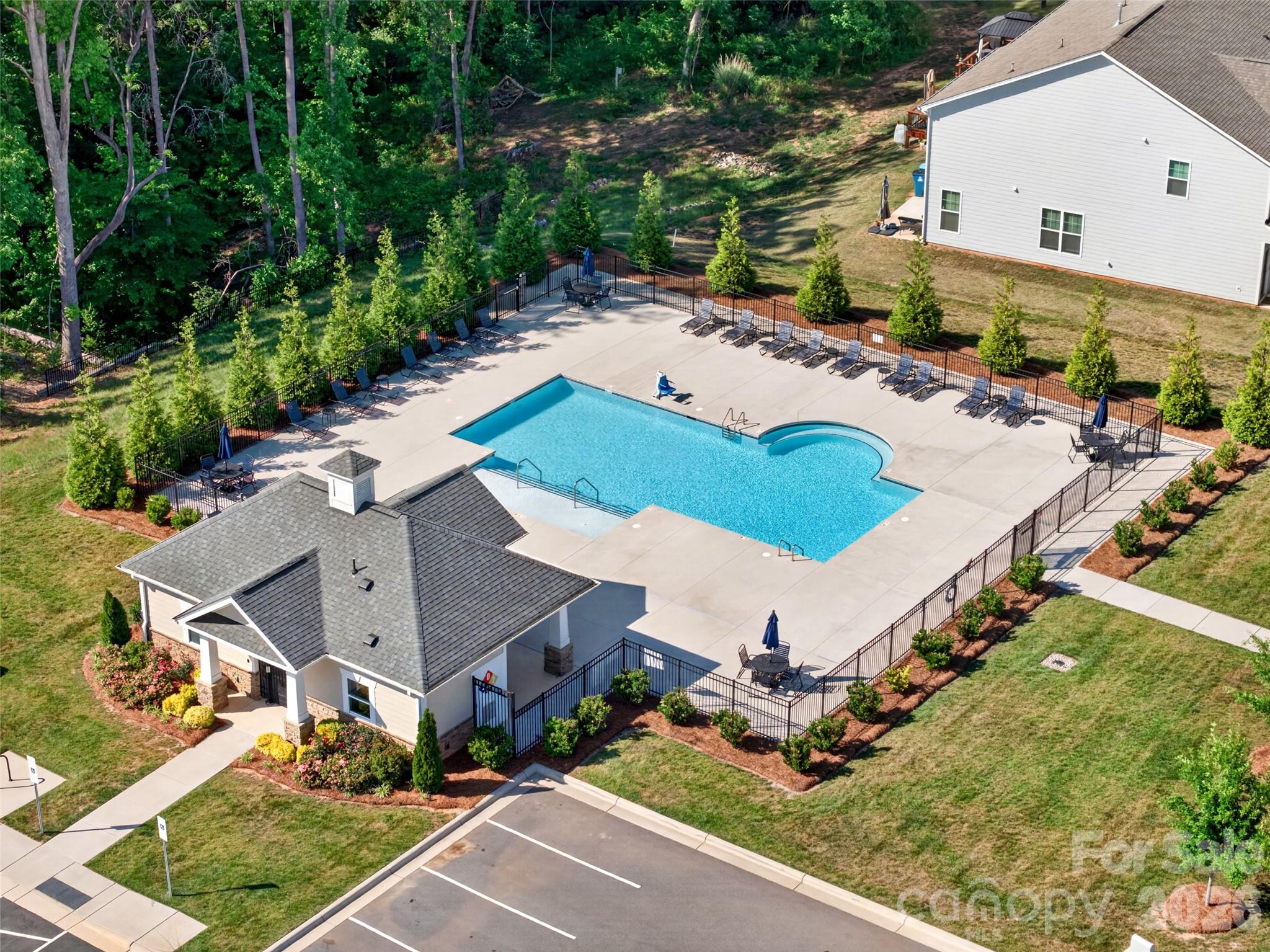 4192 Steel Way Property Photo 32