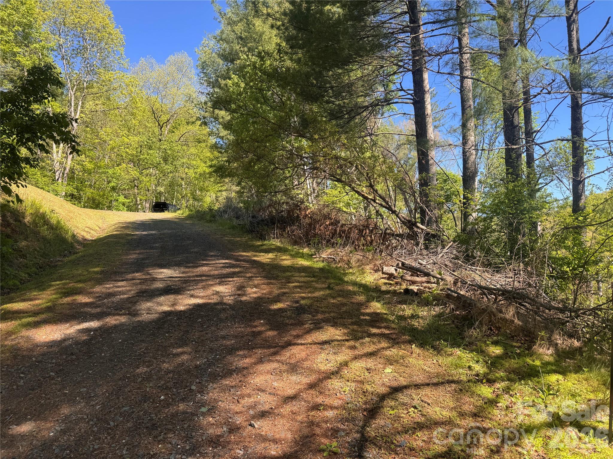 00 River Rock Road Property Photo 14