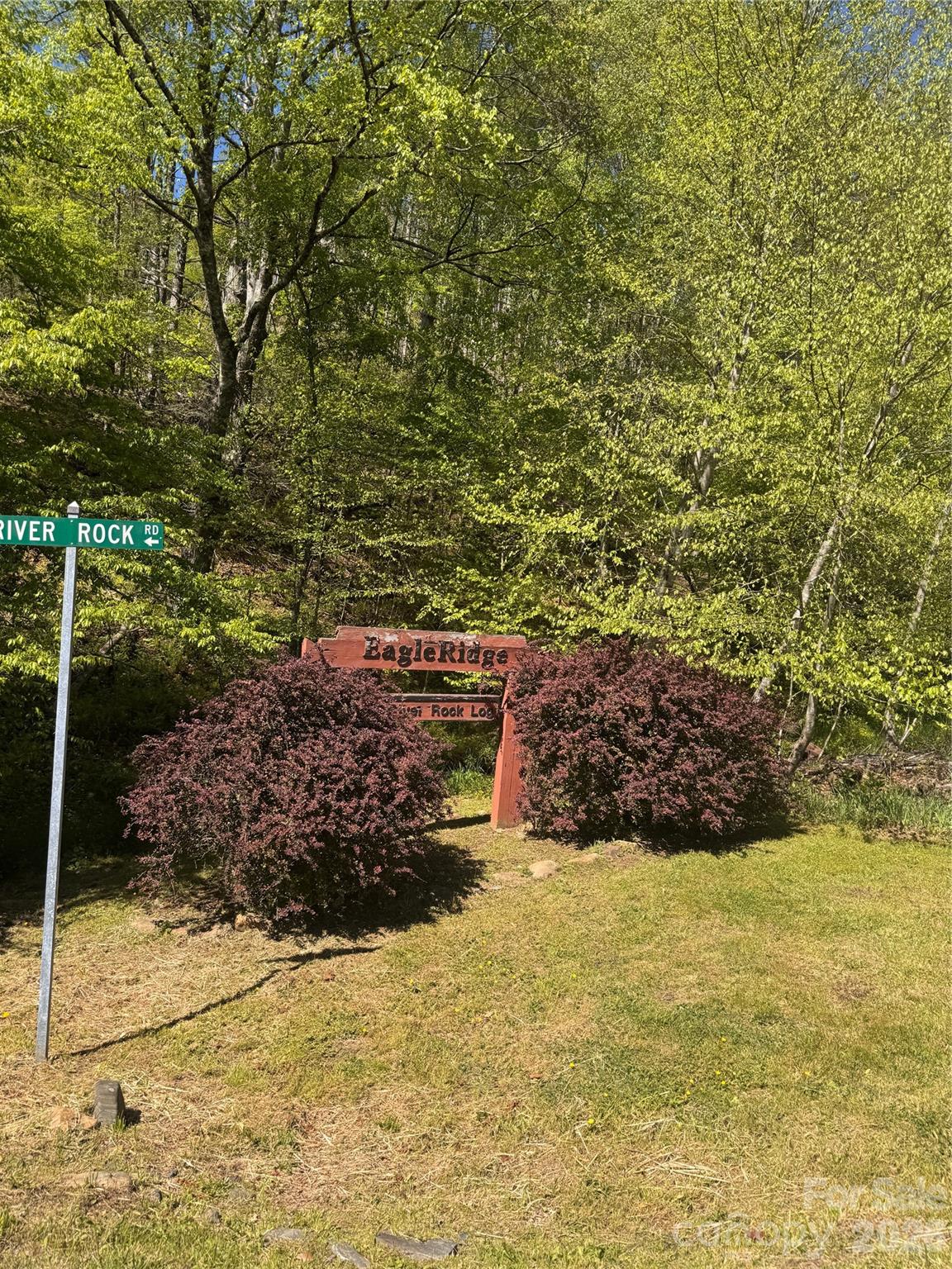 00 River Rock Road Property Photo 15