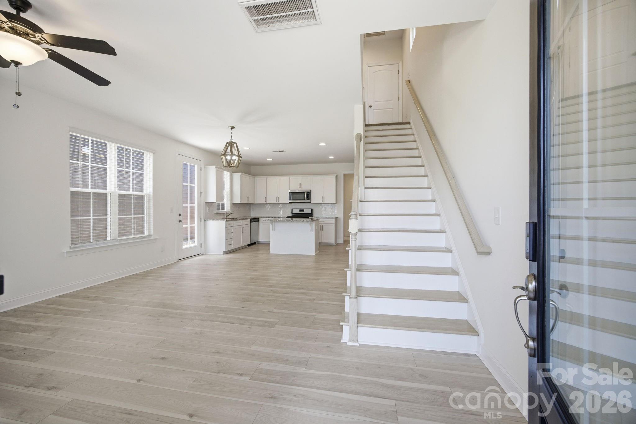 2015 Claybrook Lane Property Photo 3