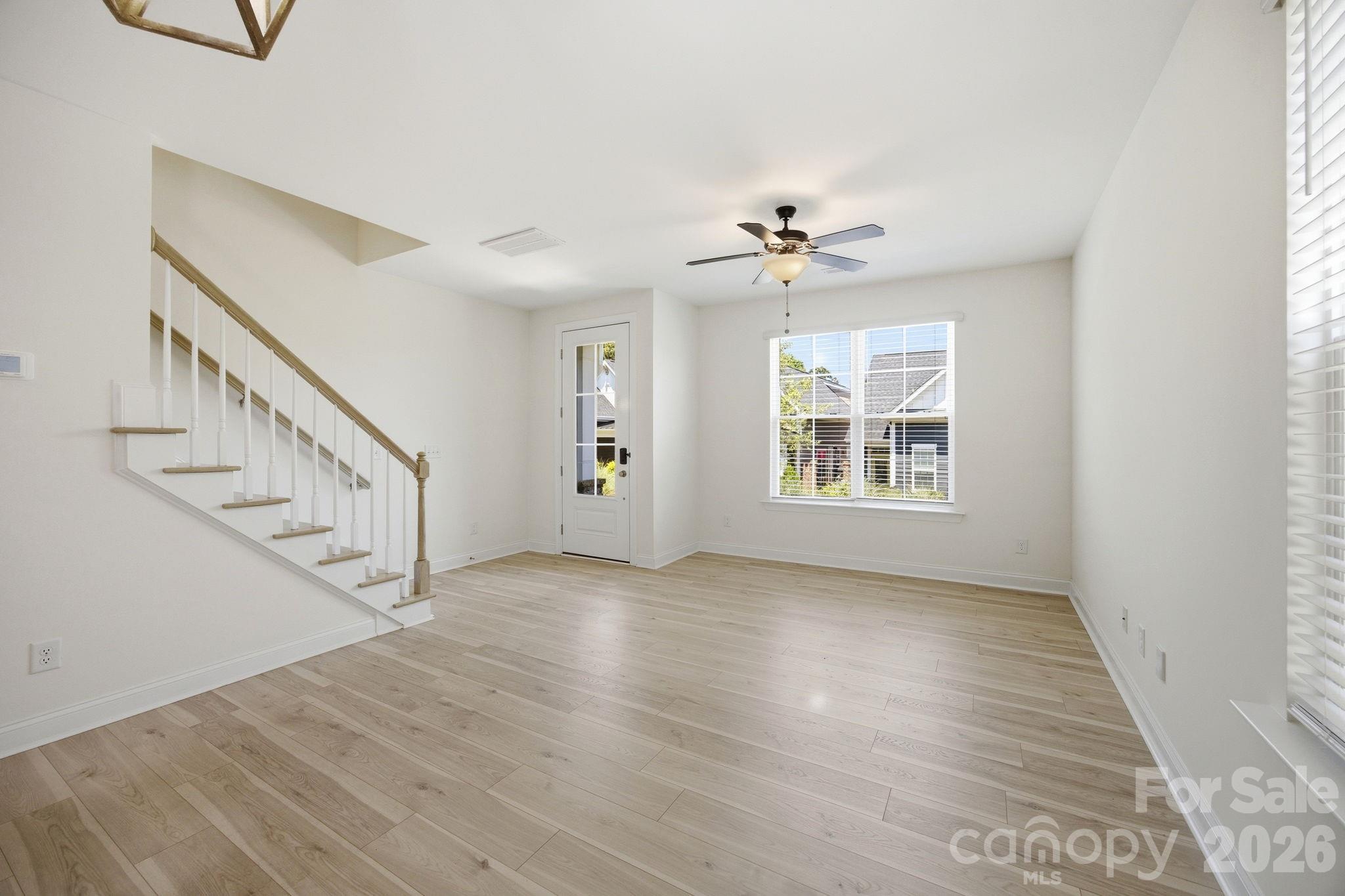 2015 Claybrook Lane Property Photo 6
