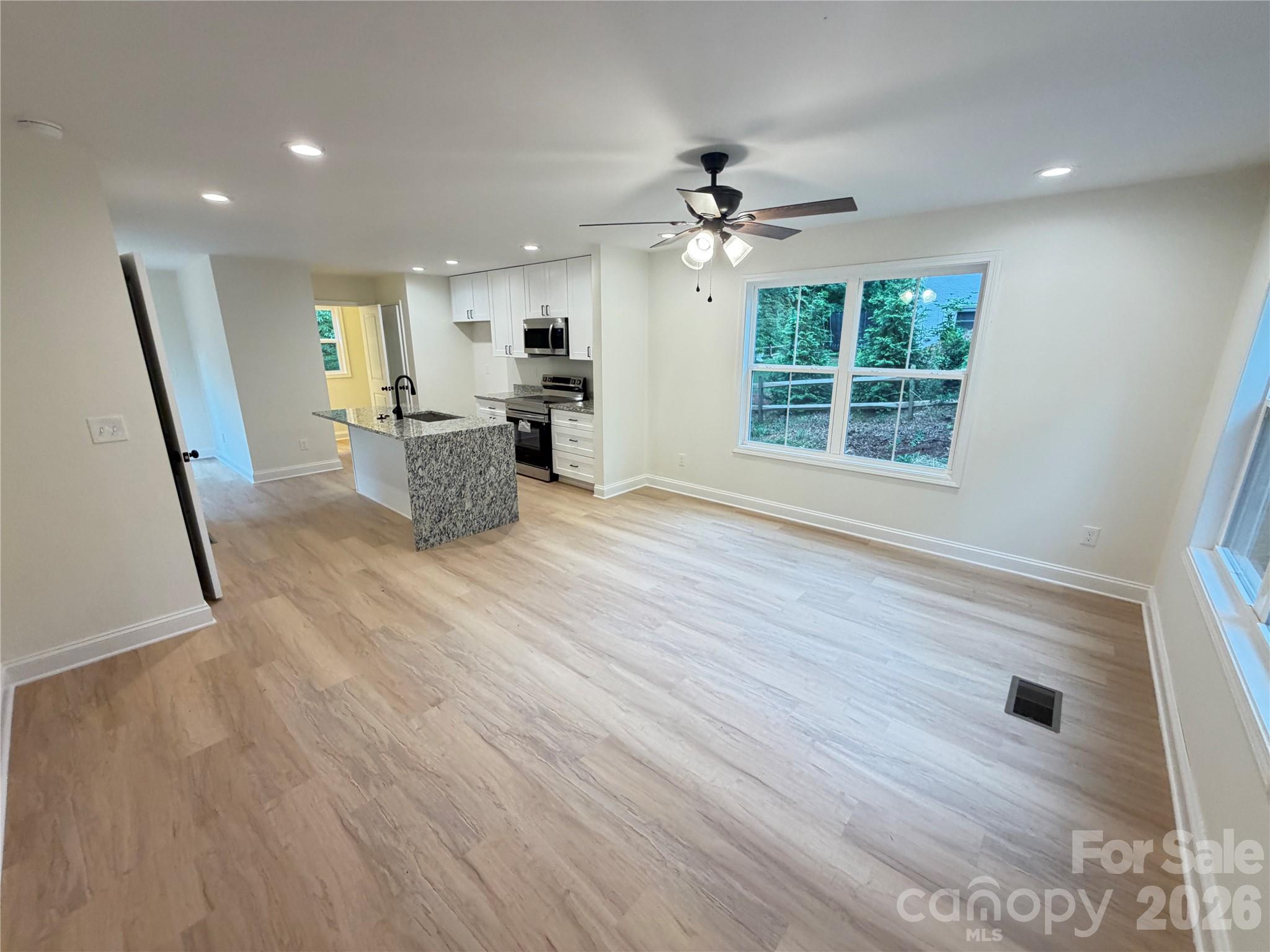 345 Rumple Street Property Photo 4