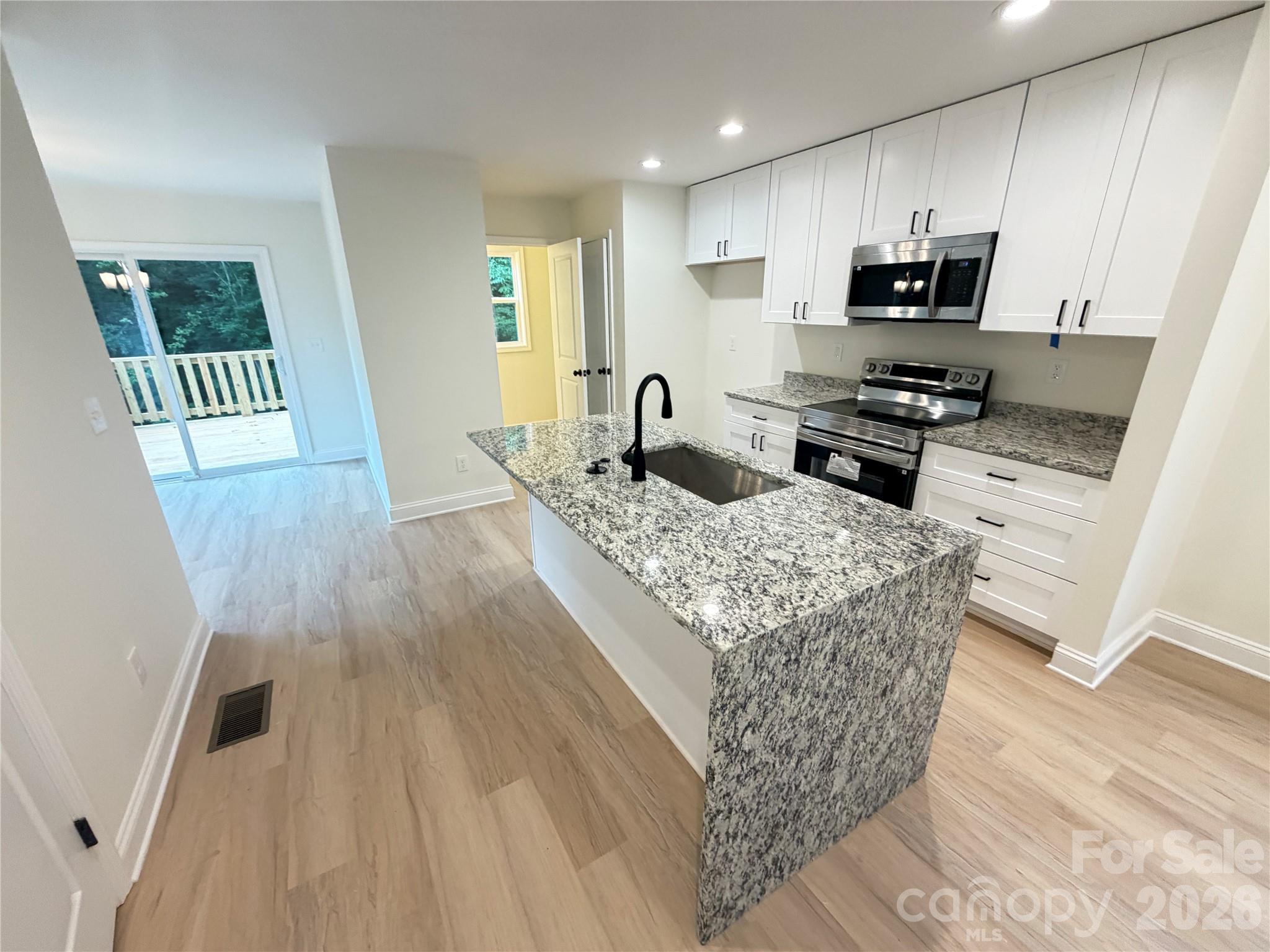 345 Rumple Street Property Photo 5