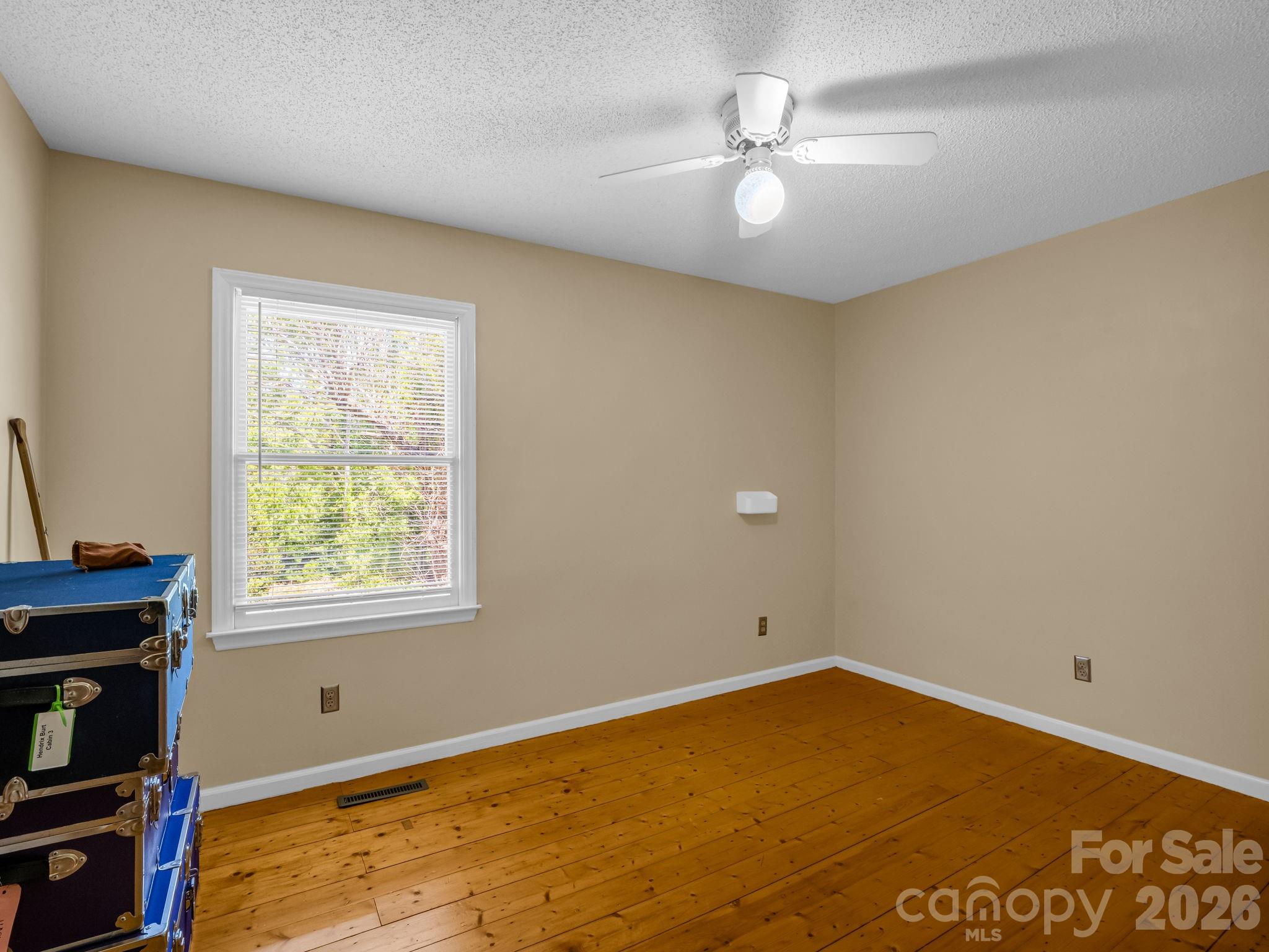 255 & 257 Crescent Street Property Photo 37