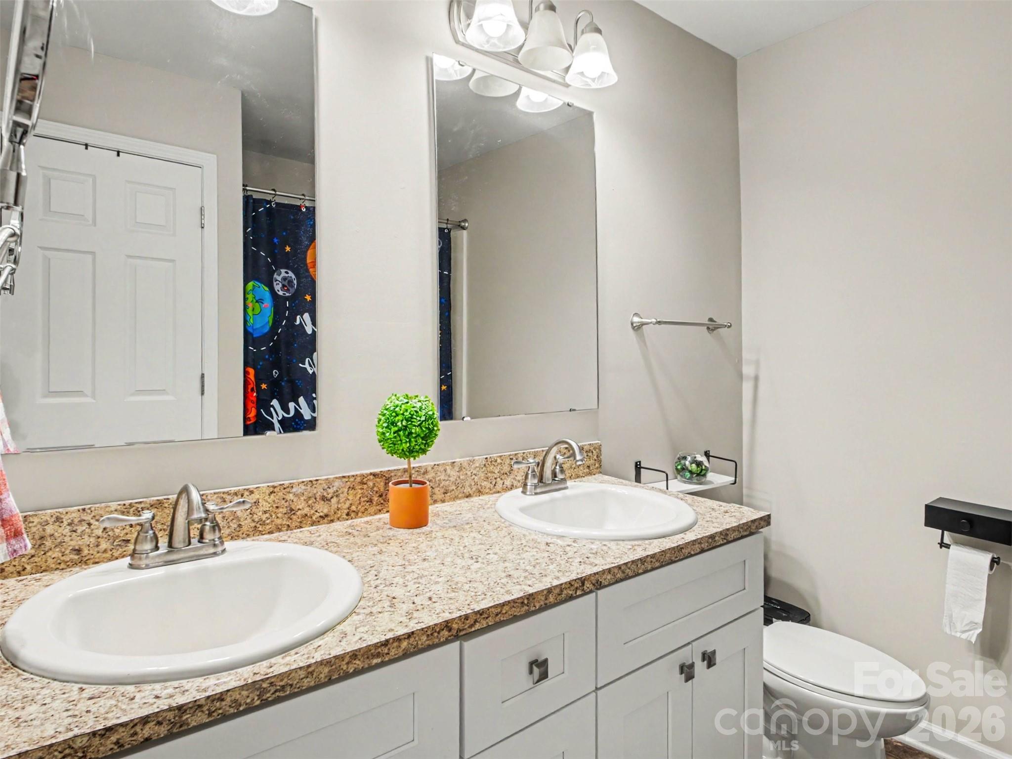 325 Amber Court Property Photo 19