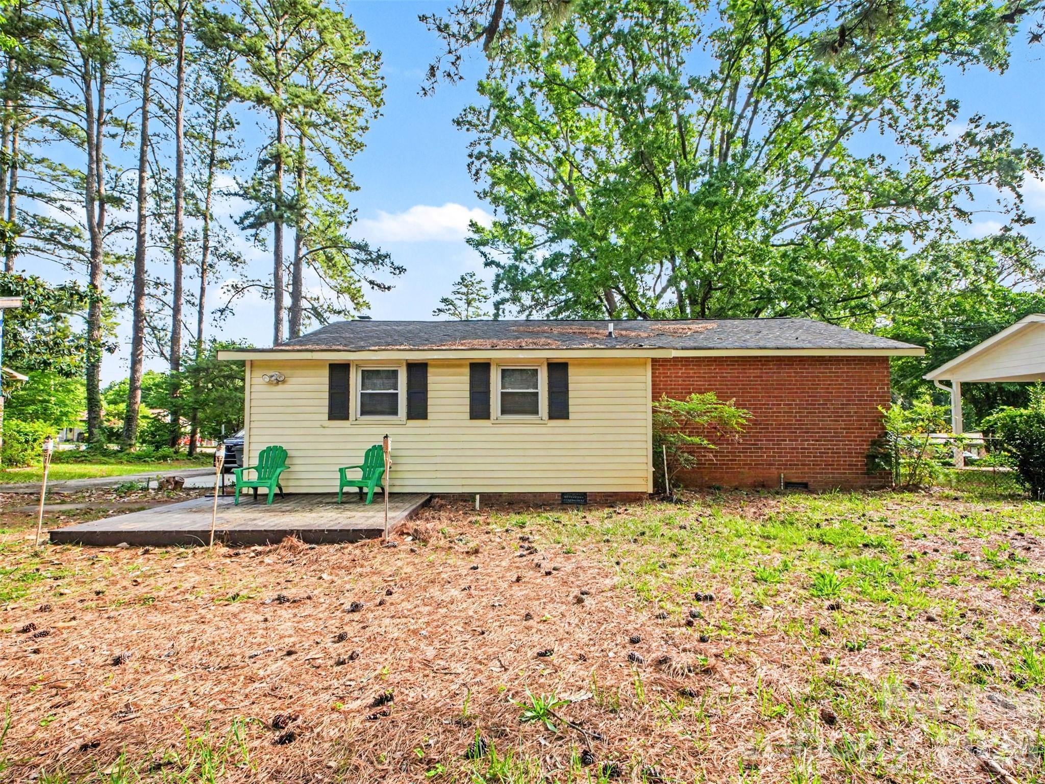 325 Amber Court Property Photo 23
