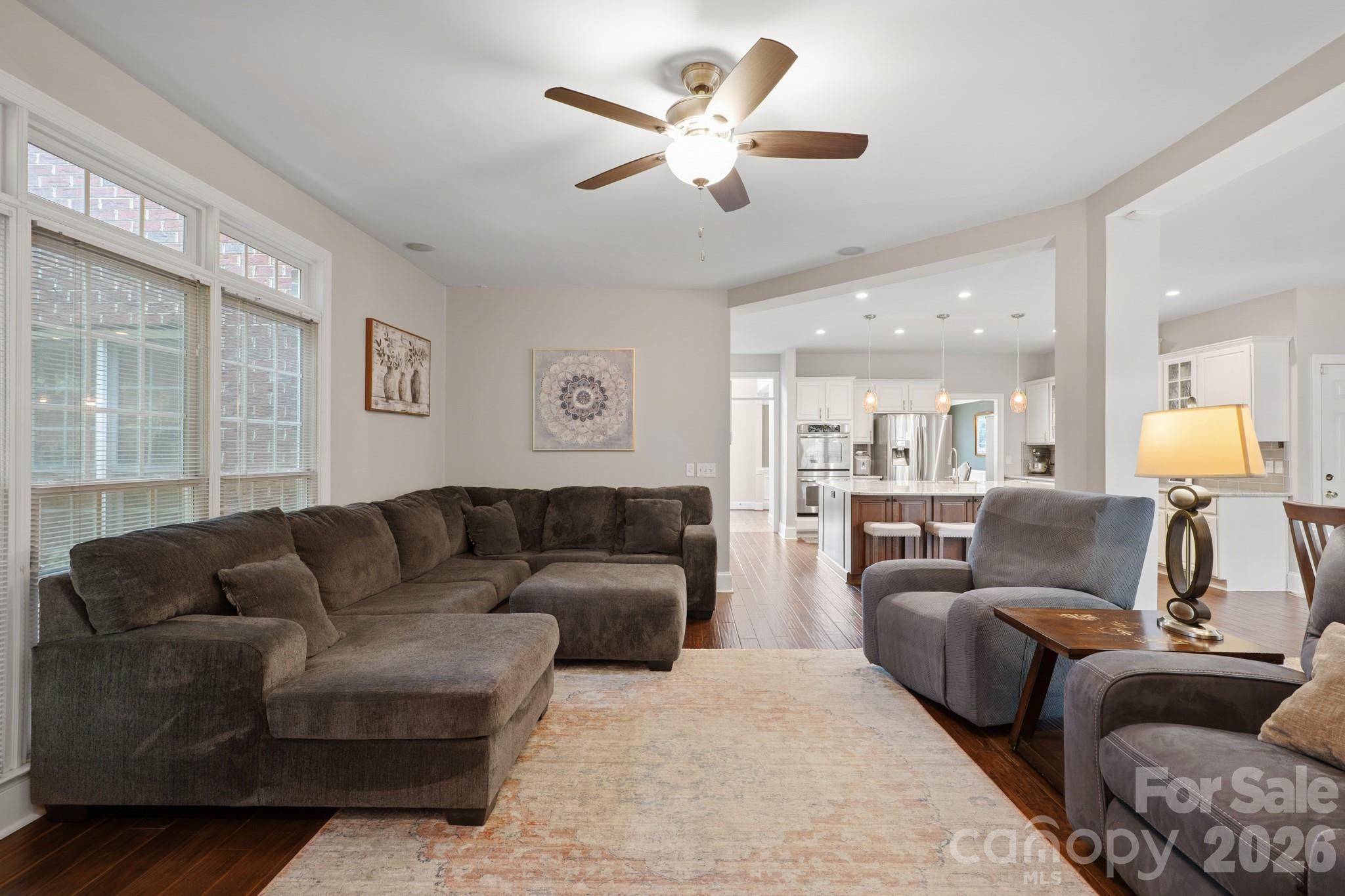 837 Shetland Place Property Photo 8