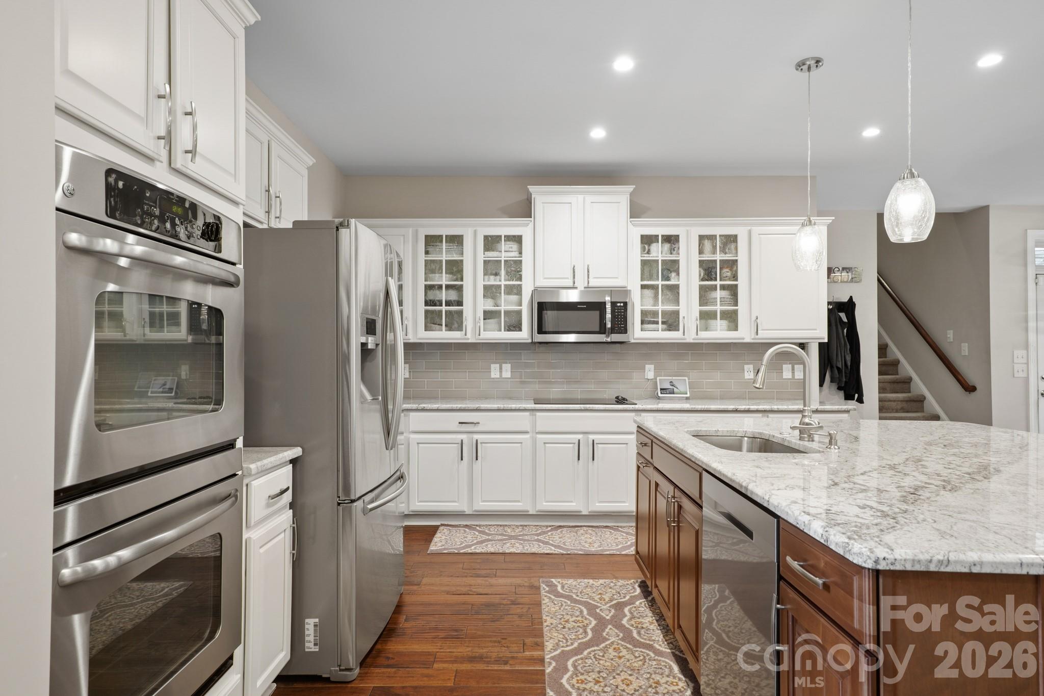 837 Shetland Place Property Photo 10