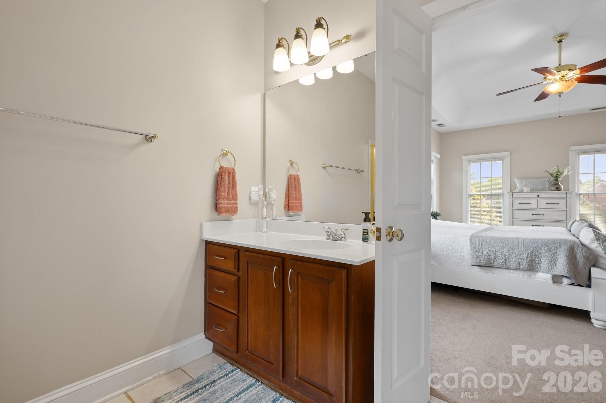 837 Shetland Place Property Photo 25