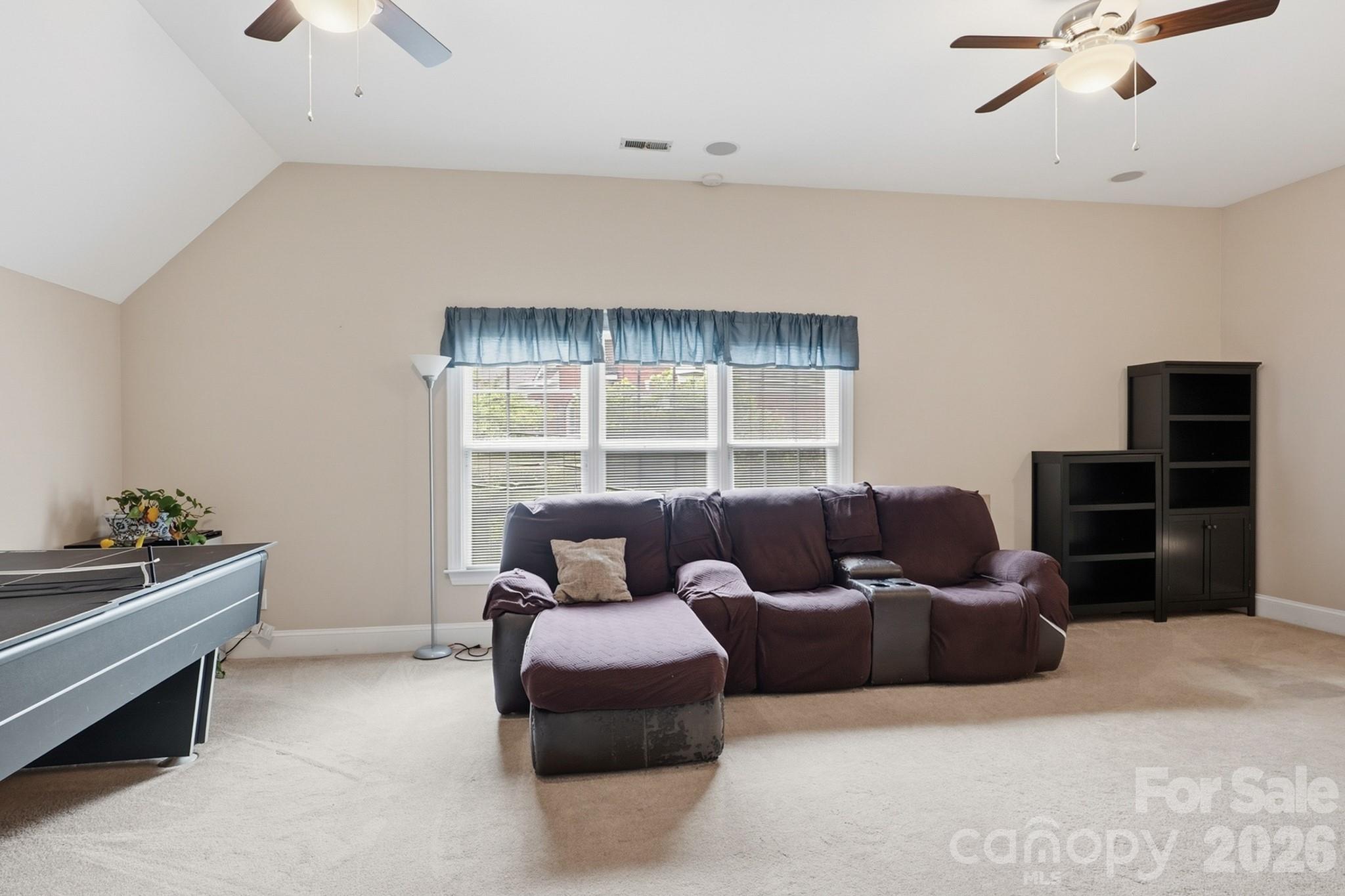 837 Shetland Place Property Photo 30