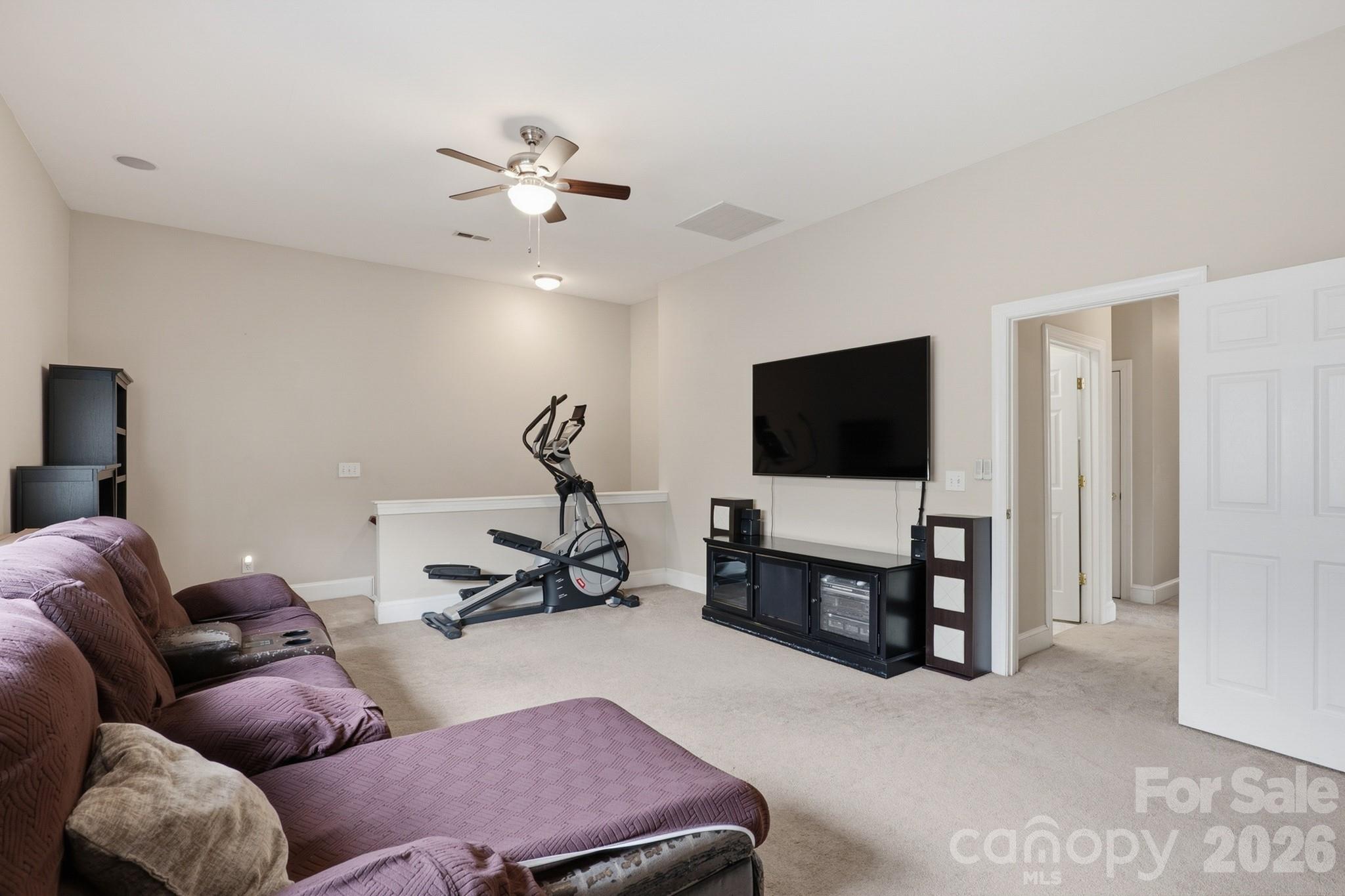 837 Shetland Place Property Photo 31