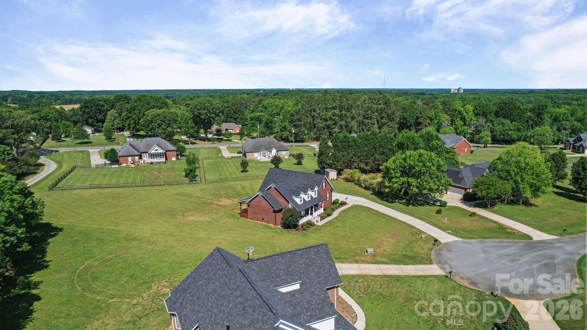 2318 Cardinal Ridge Lane Property Photo 16