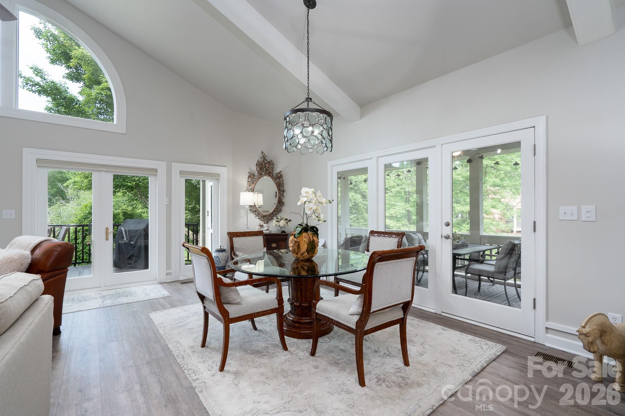 444 Millingport Lane Property Photo 13
