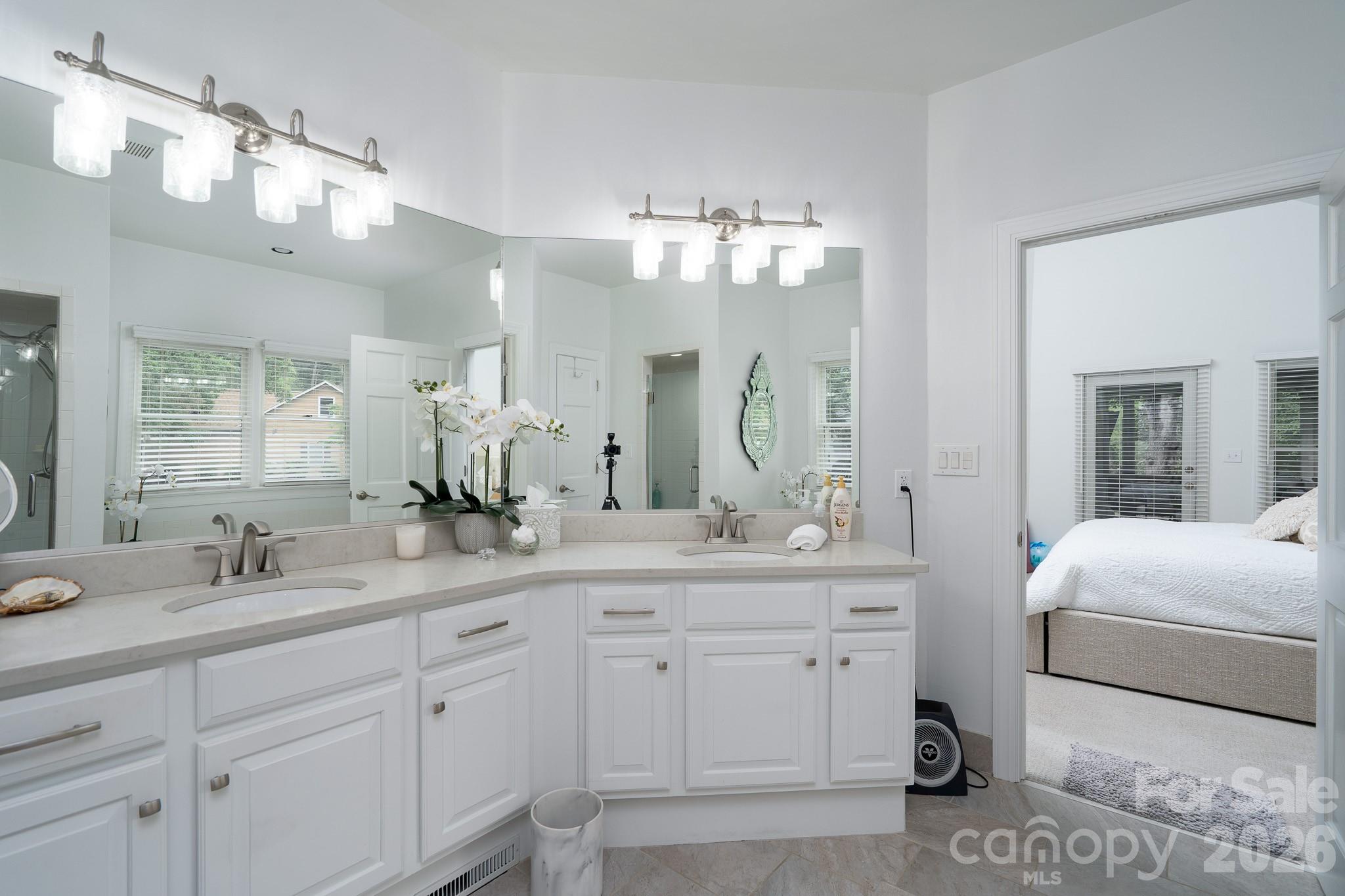 444 Millingport Lane Property Photo 19