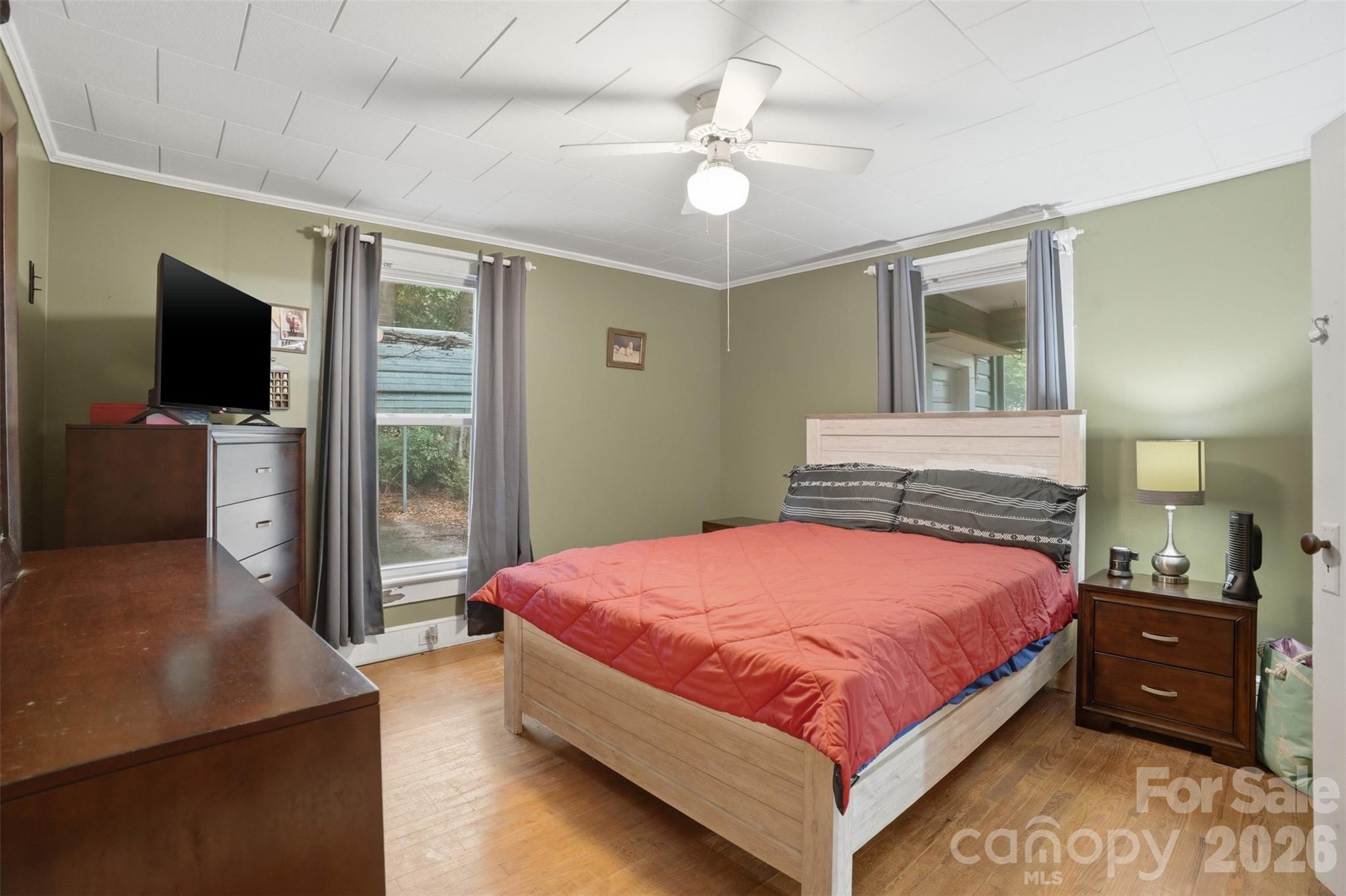 1815 Hemlock Avenue Property Photo 13