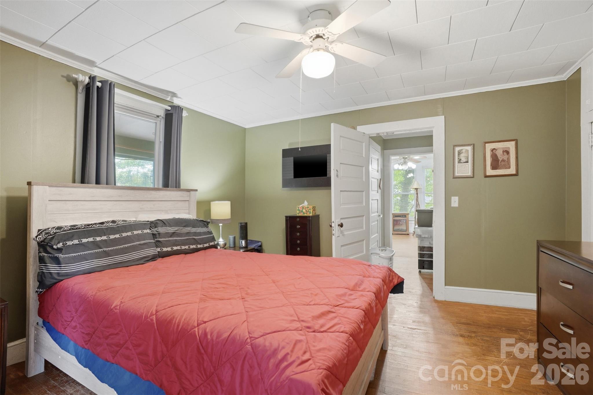 1815 Hemlock Avenue Property Photo 14